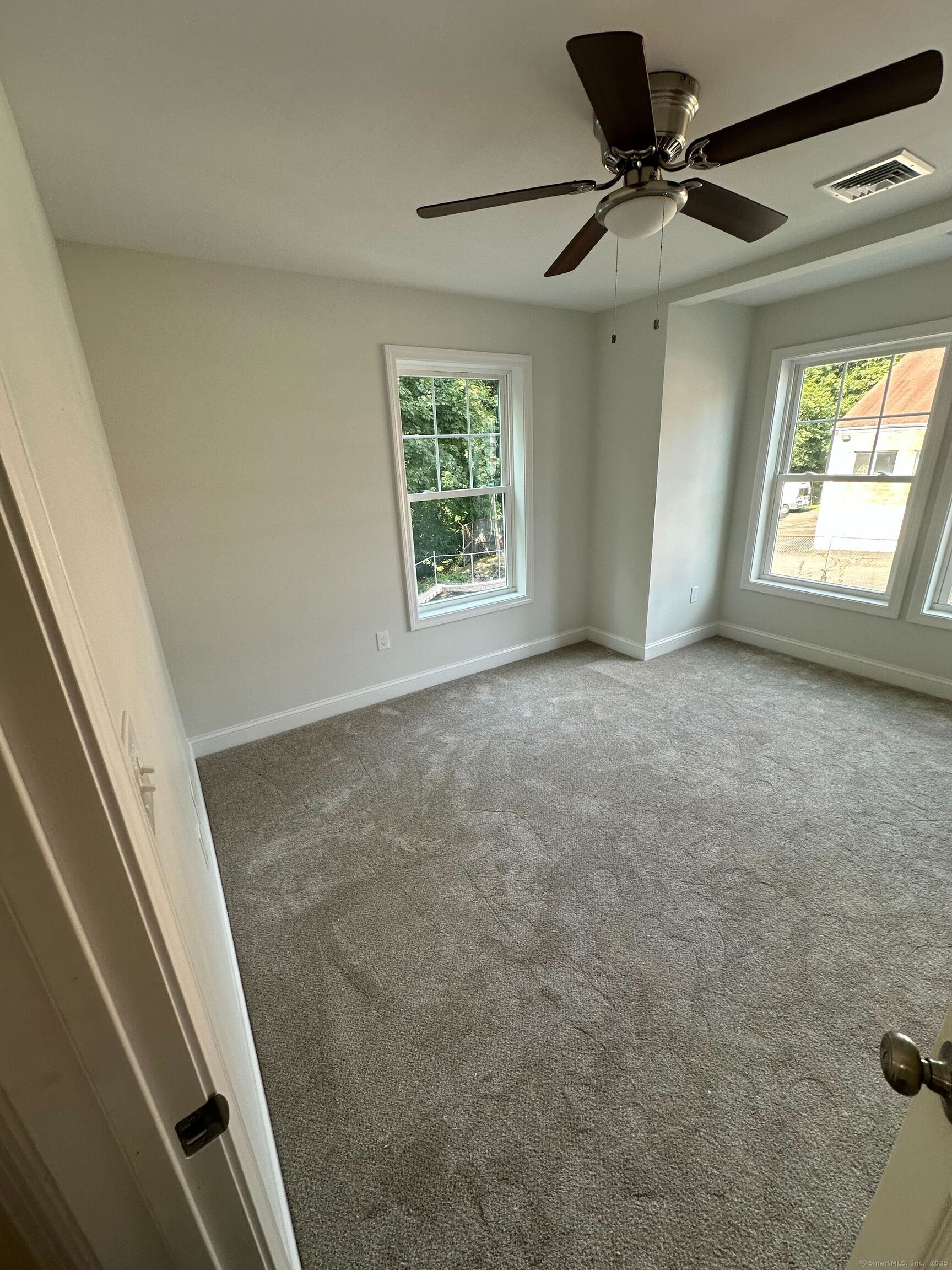 1083 Whalley Avenue C