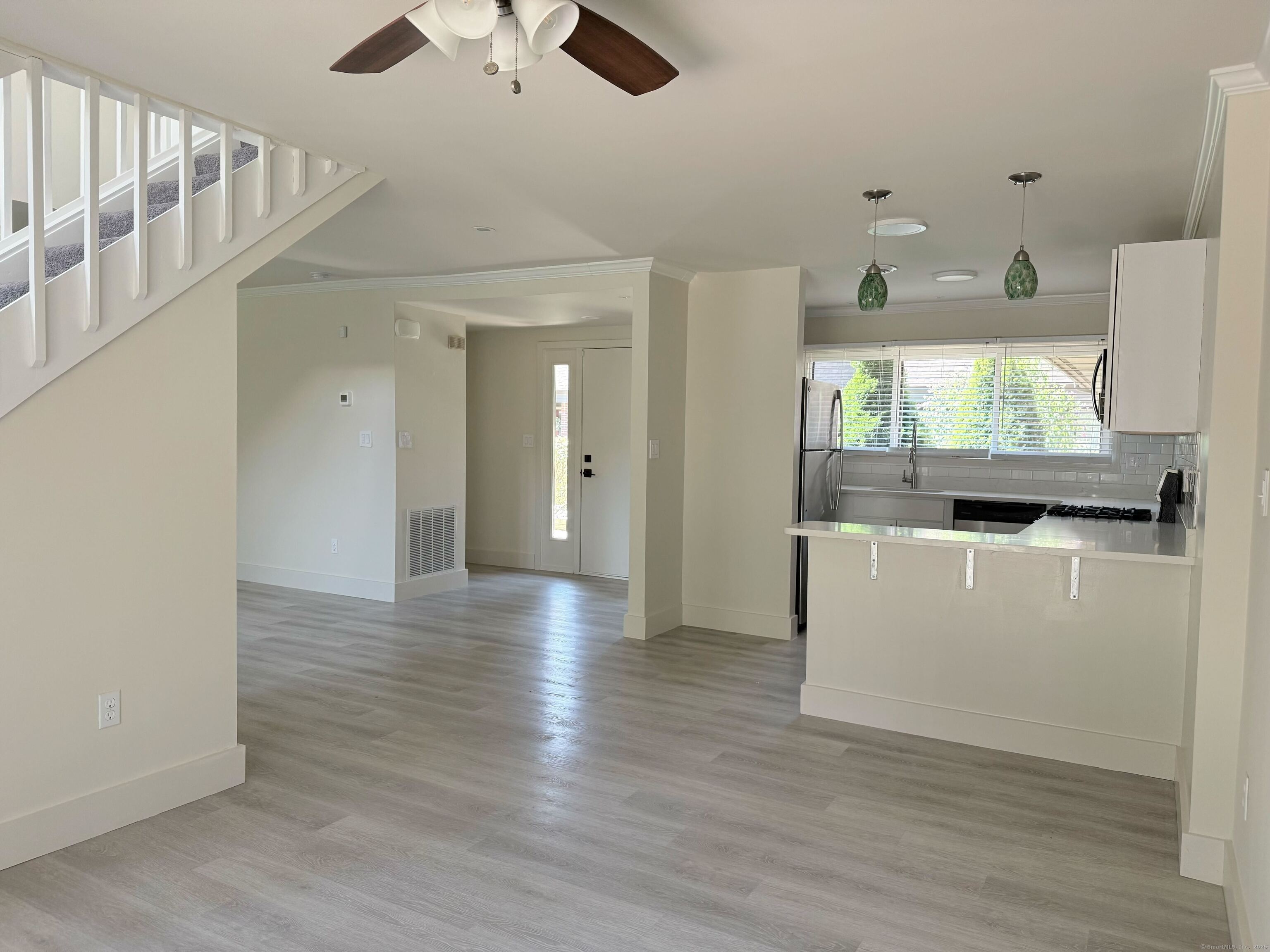 11 Montoya Drive 11