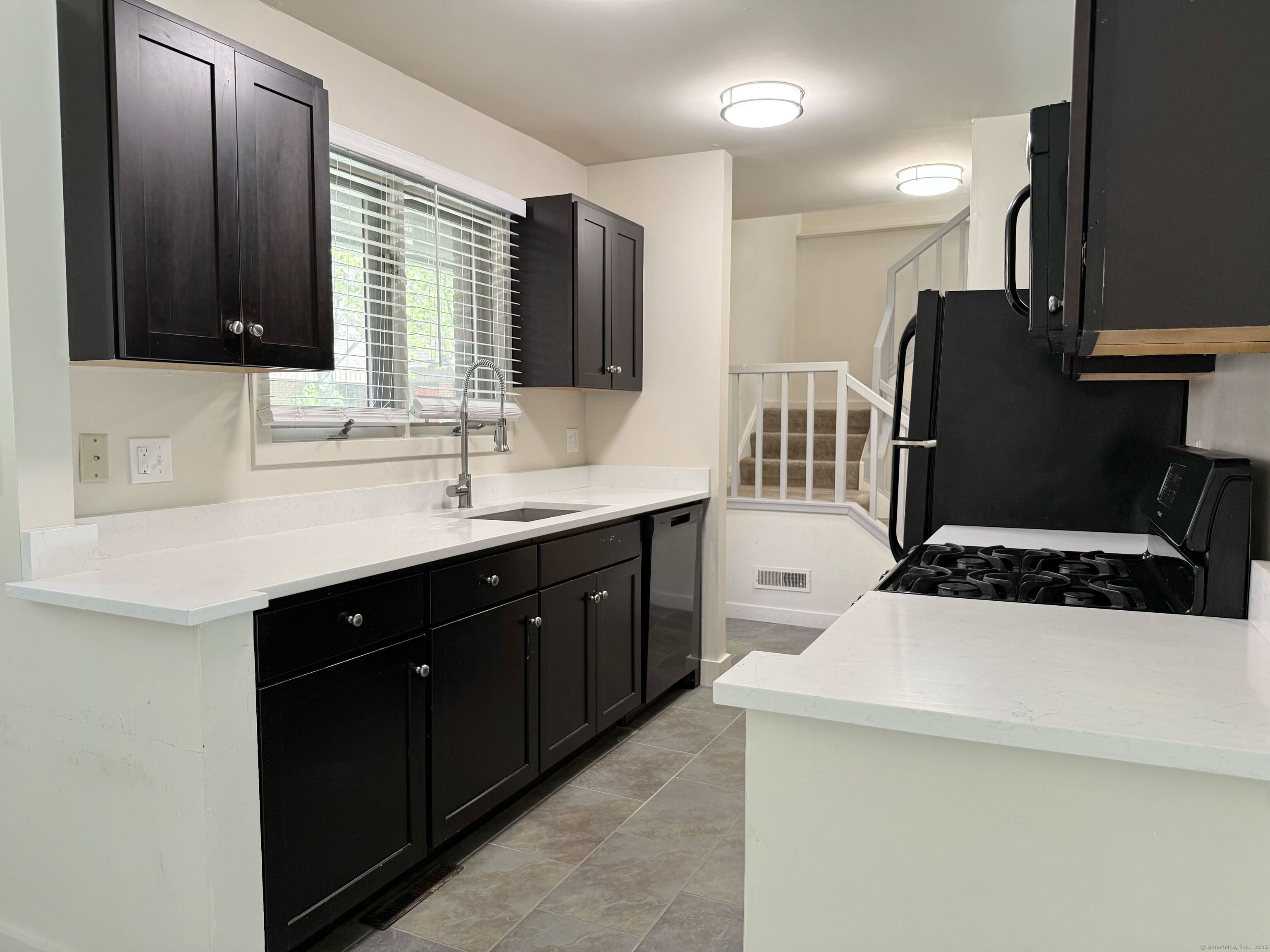115 Montoya Drive 115