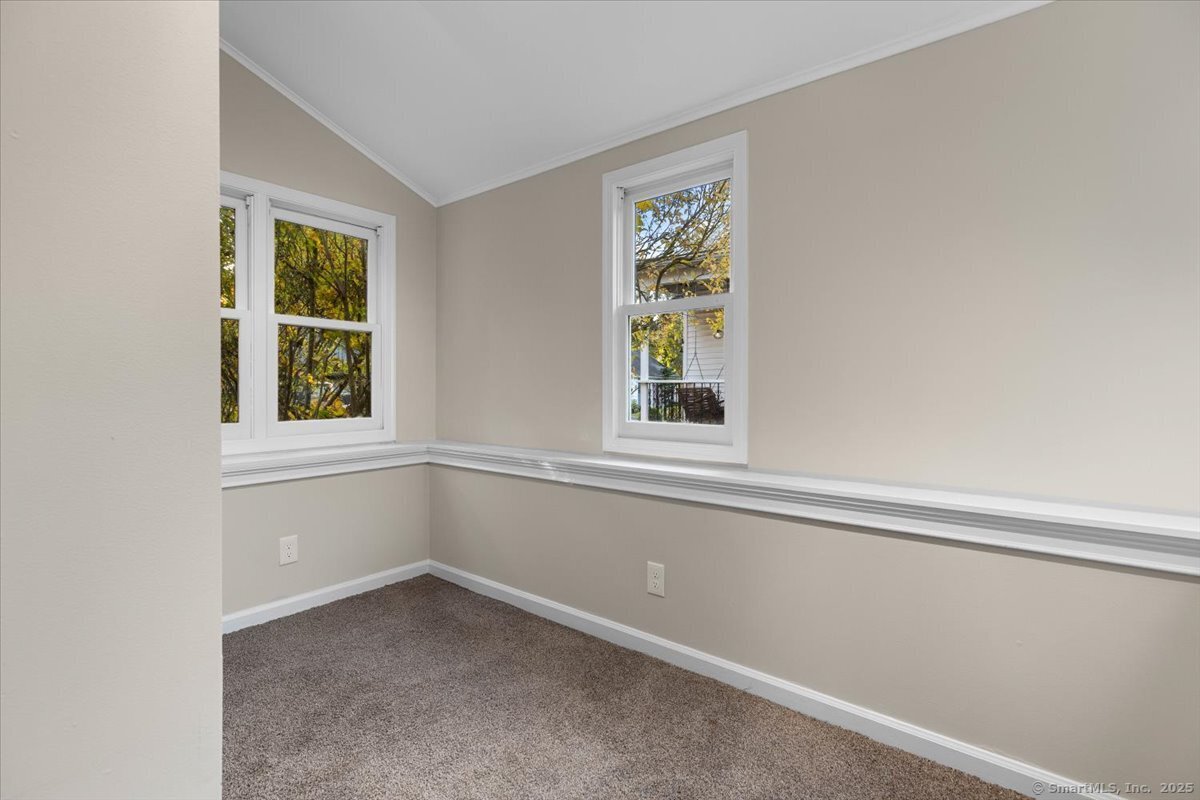 255 Atkins St Extension