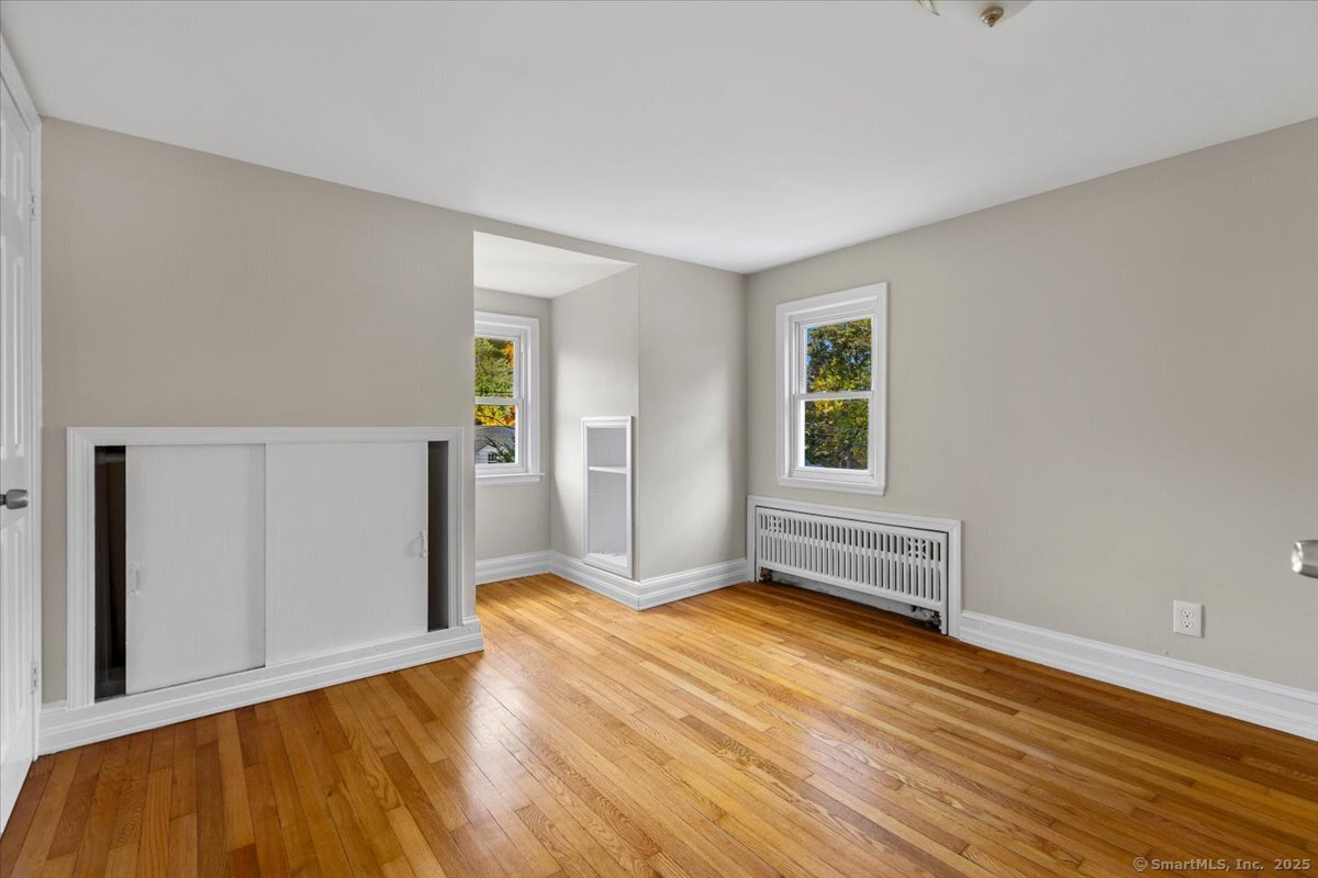 255 Atkins St Extension