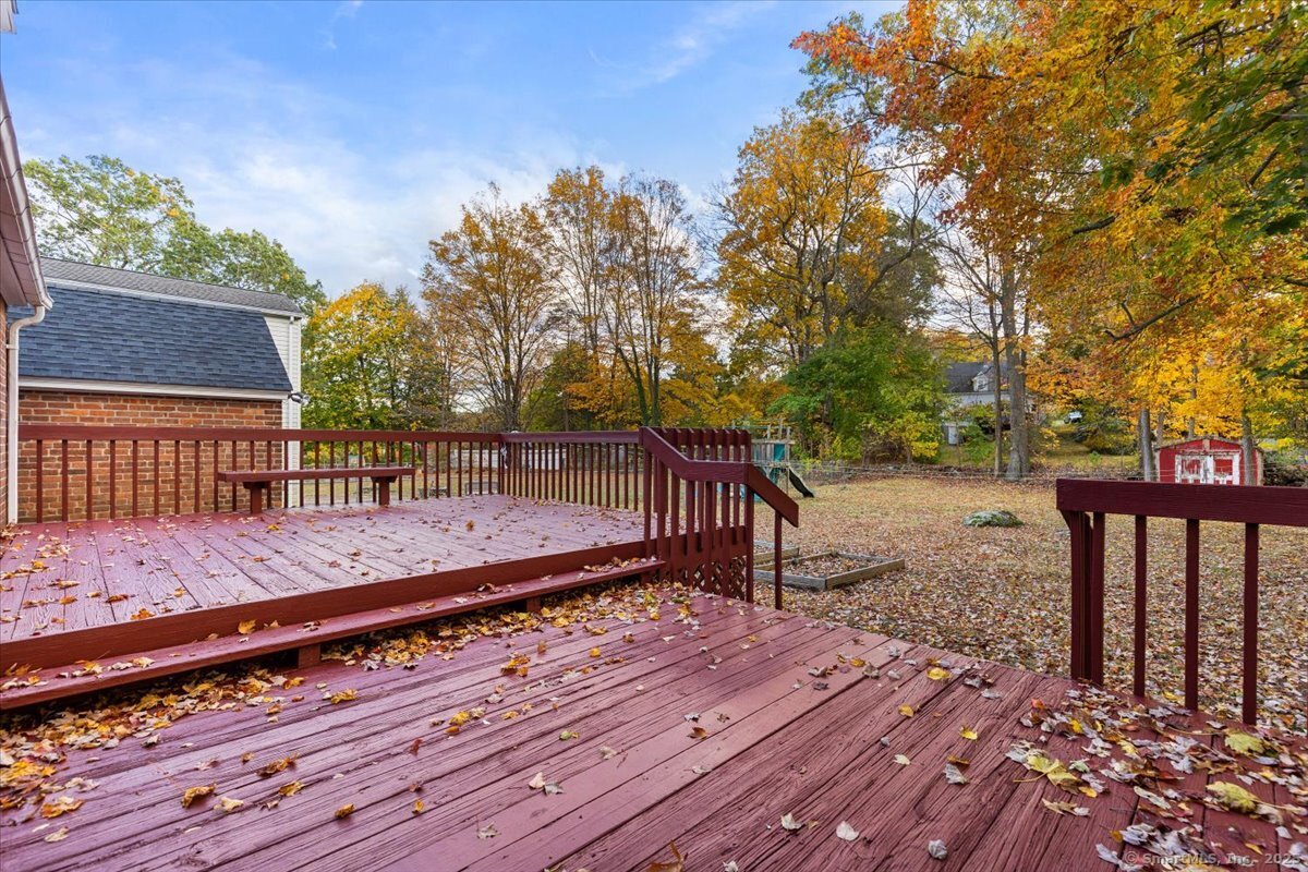 255 Atkins St Extension