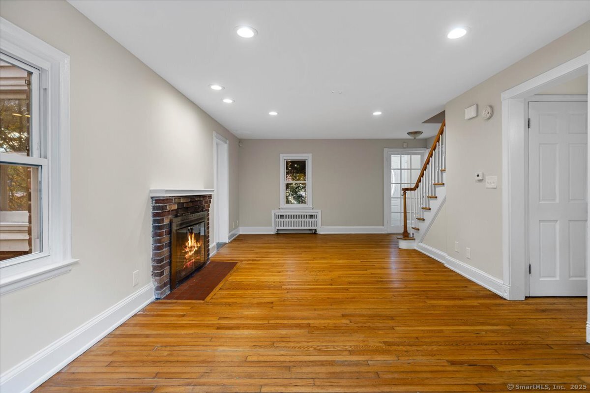 255 Atkins St Extension