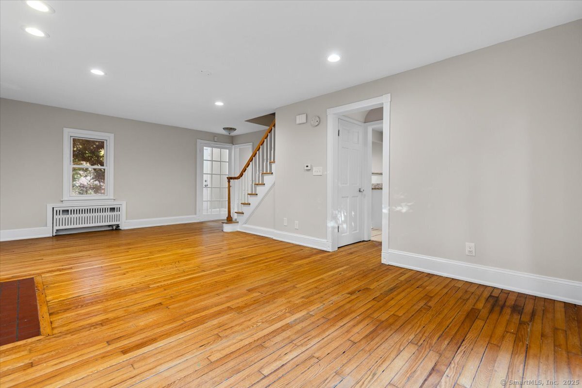 255 Atkins St Extension