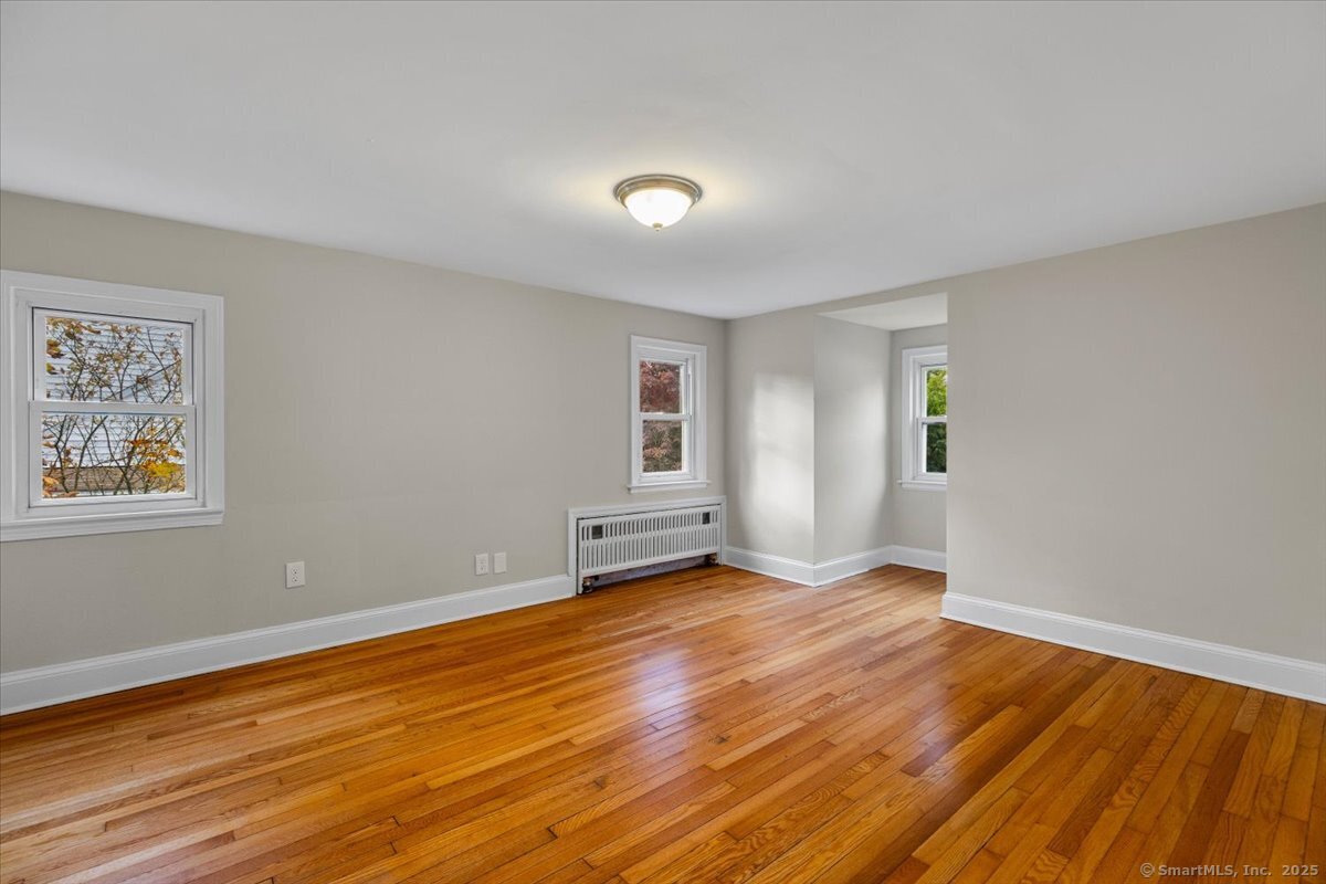 255 Atkins St Extension