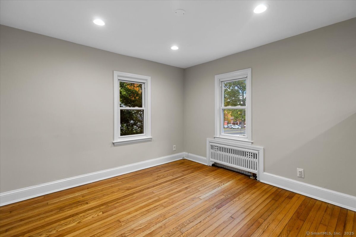 255 Atkins St Extension