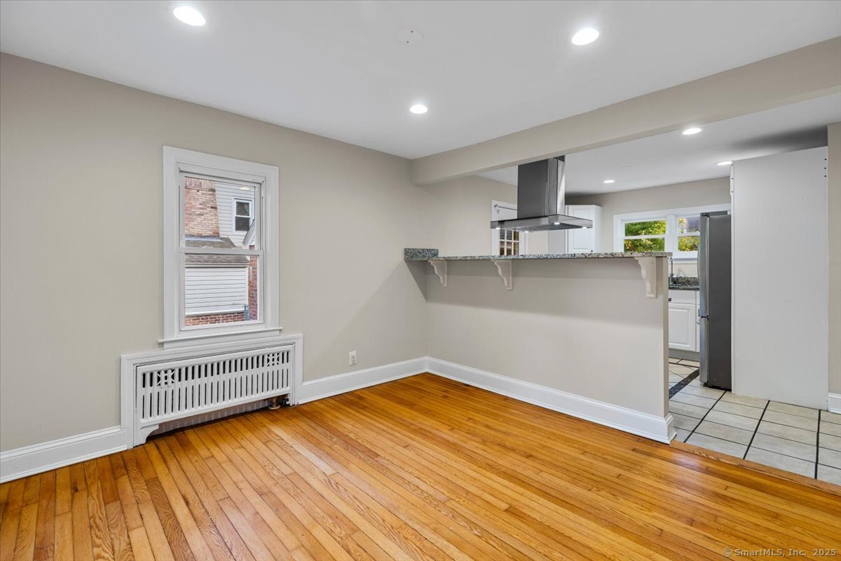 255 Atkins St Extension