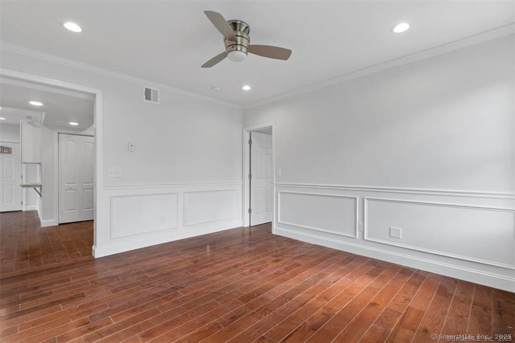 1091 Whalley Avenue A