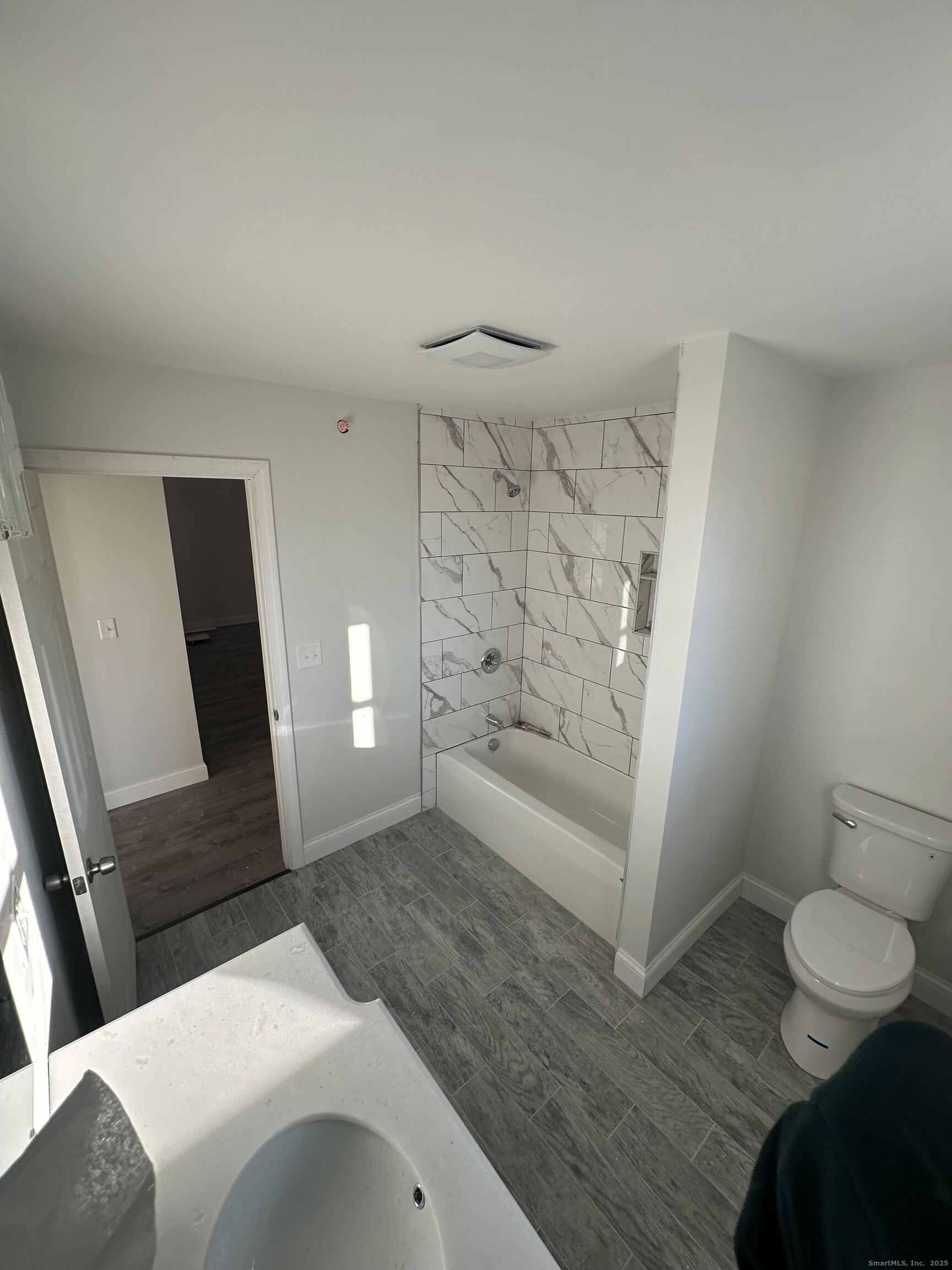 1085 Whalley Avenue 11