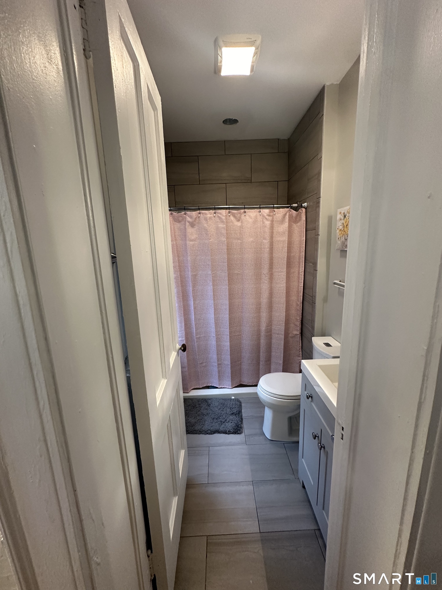 1220 Chapel Street 9