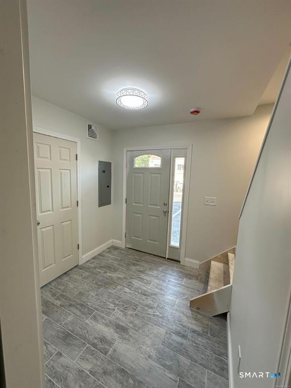 1083 Whalley Avenue B