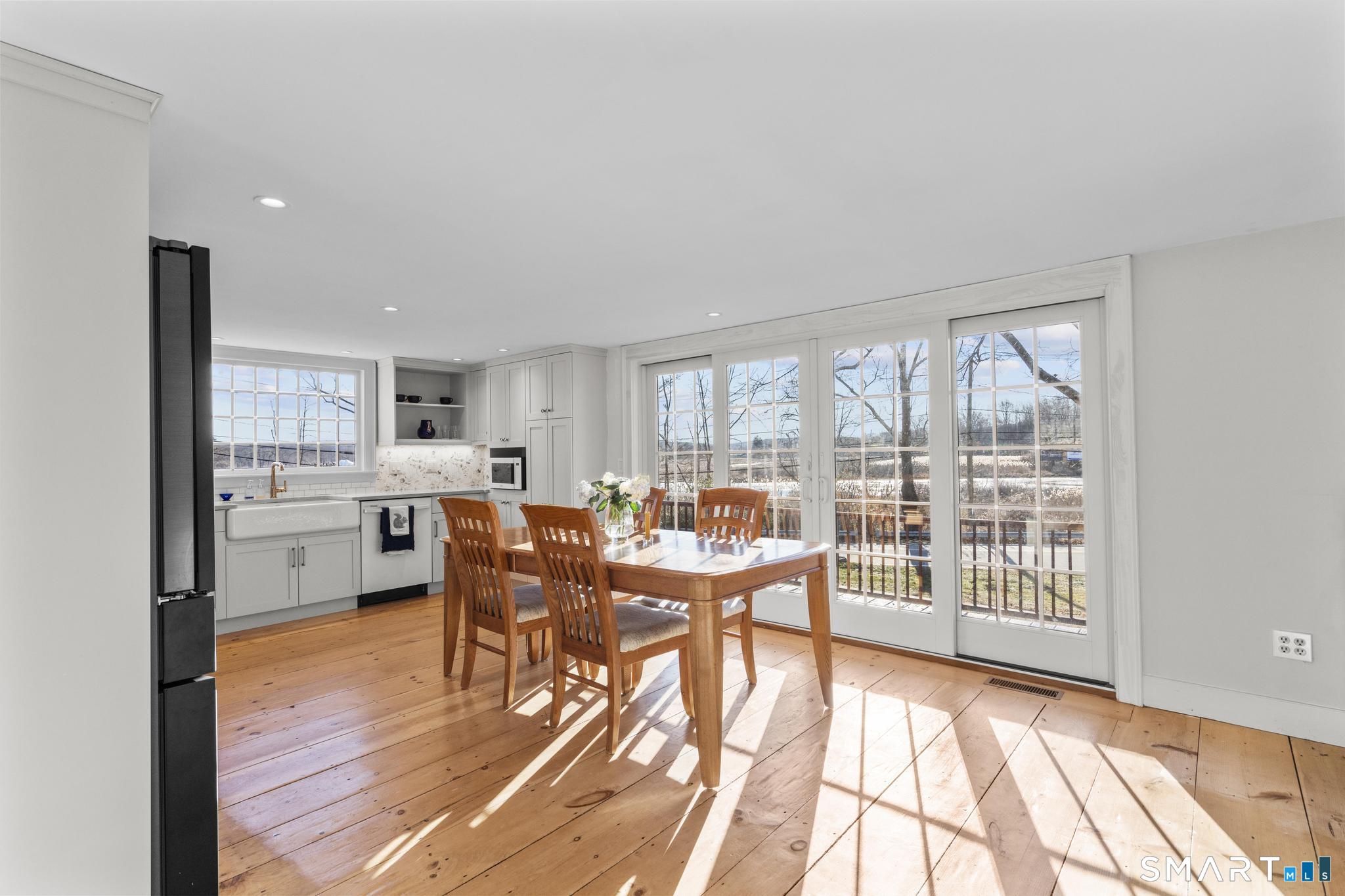 1 Ferry Road