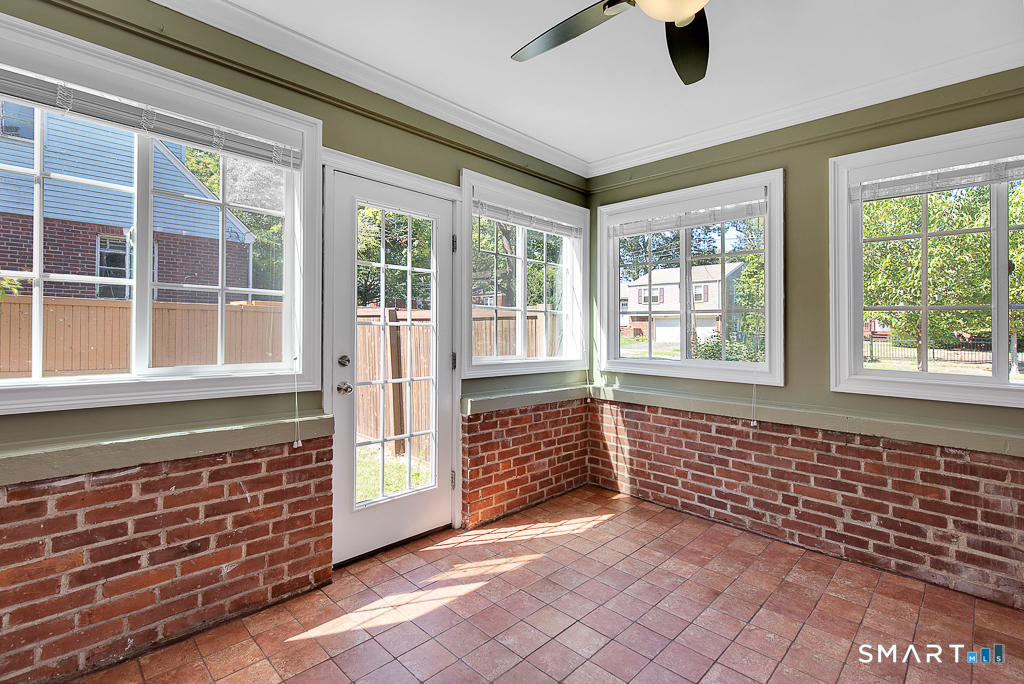 134 Dyer Street