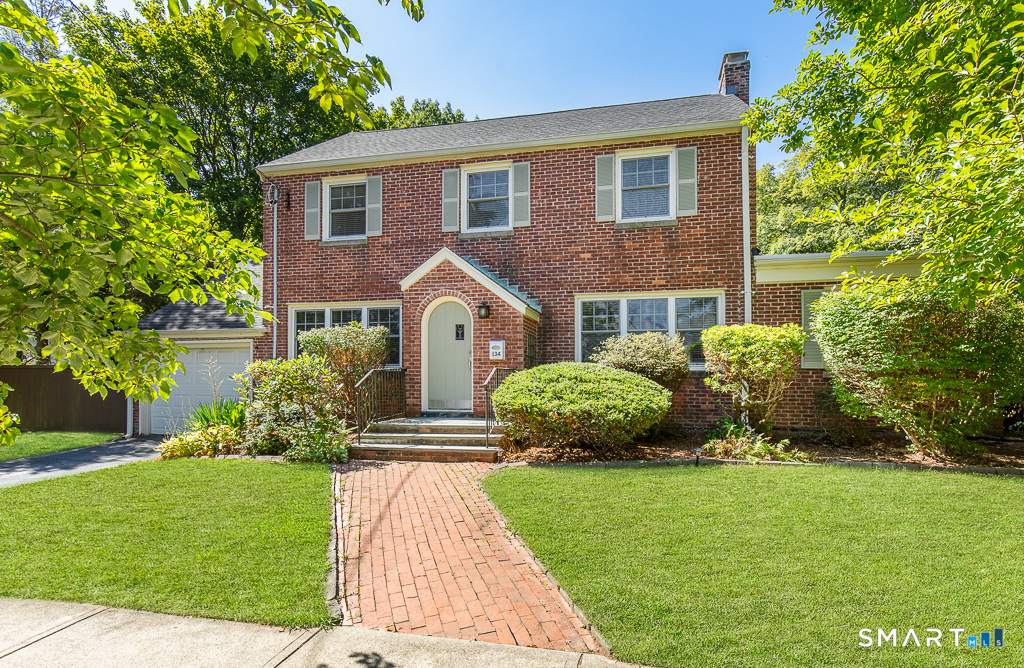134 Dyer Street