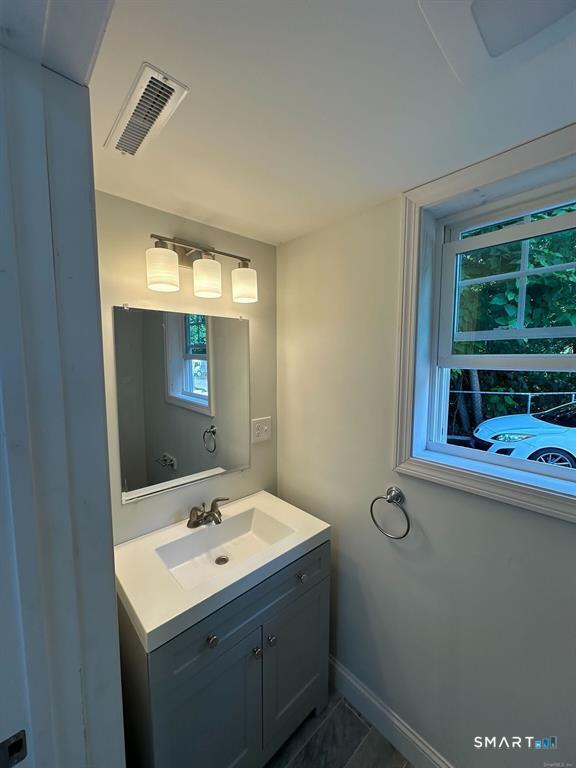 1083 Whalley Avenue A