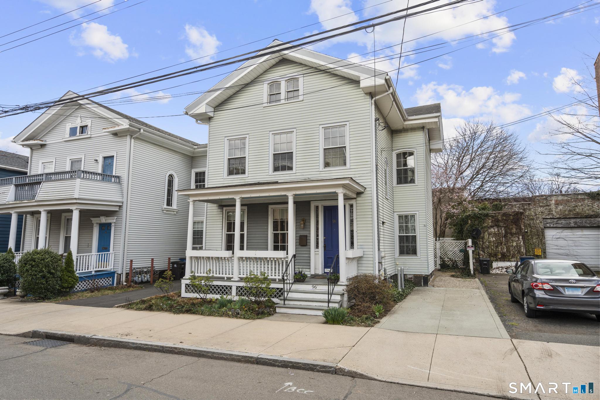 96 Lyon Street
