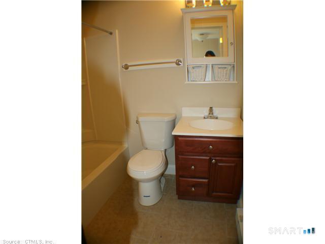 95 East Grand Avenue 5