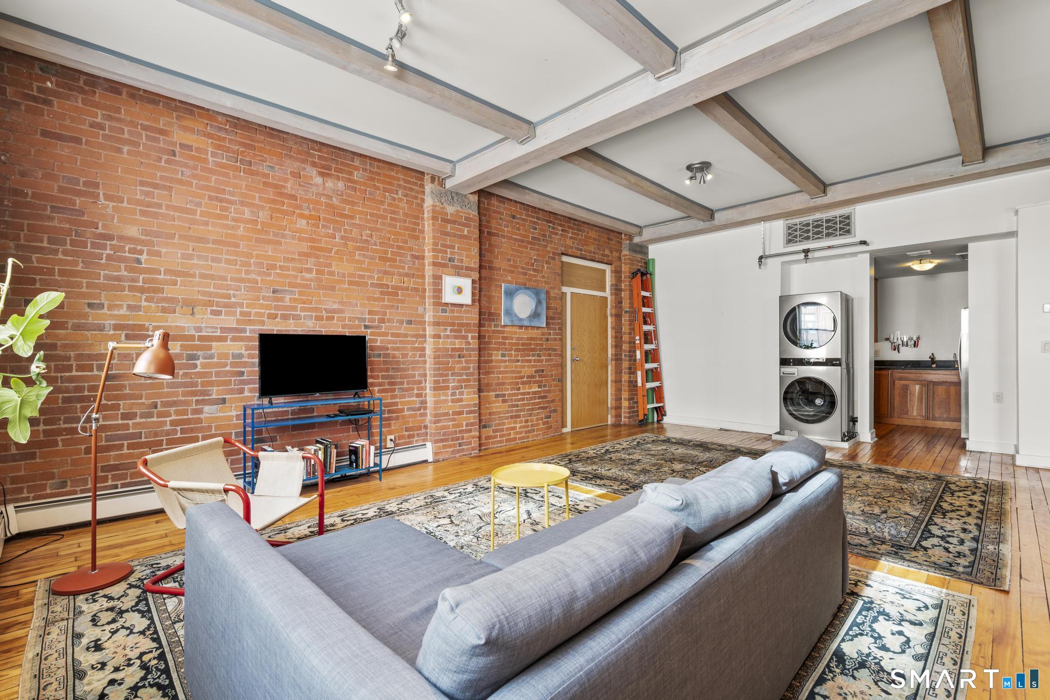 15 Orange Street 311