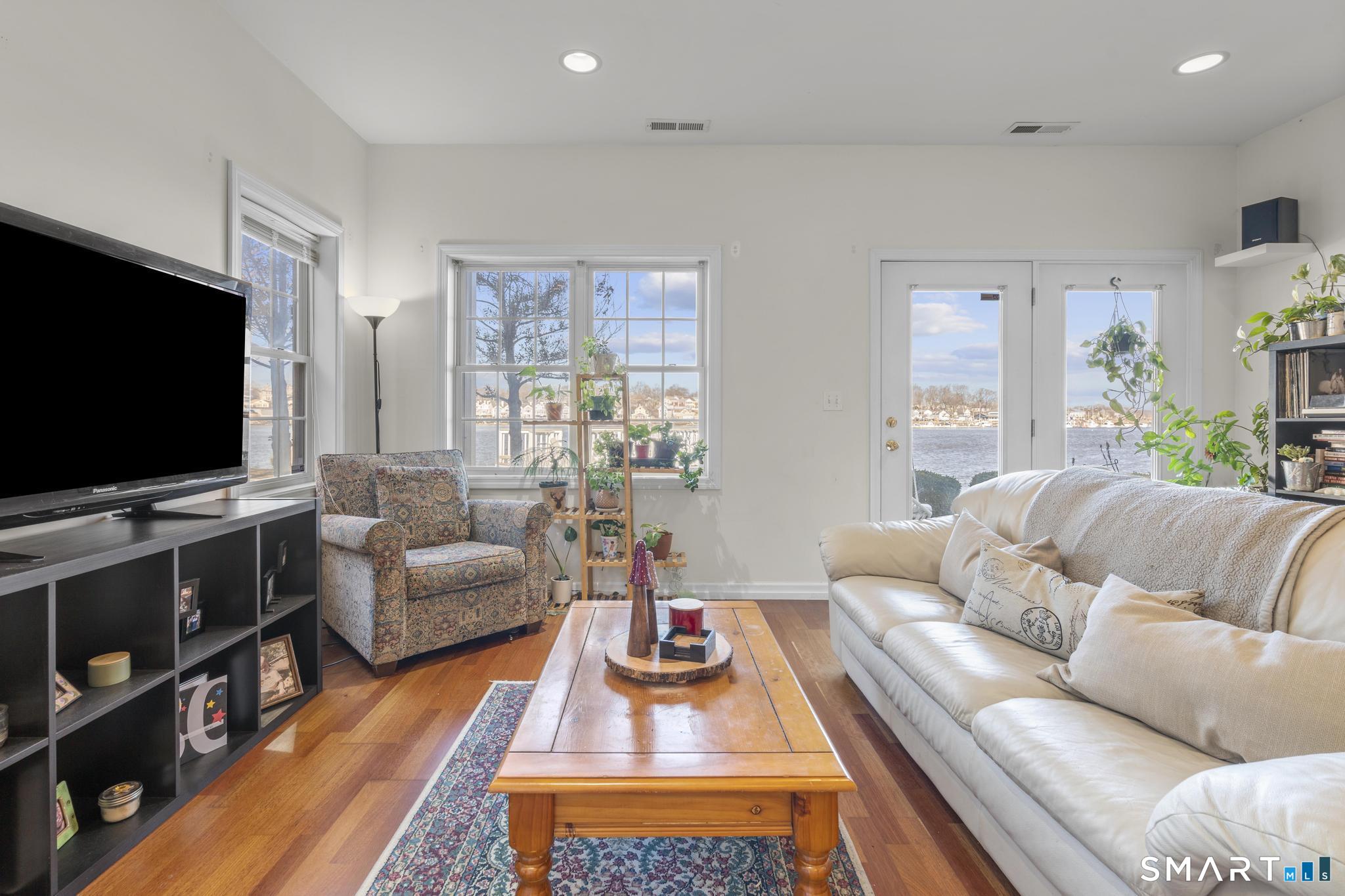 750 Quinnipiac Avenue APT 7