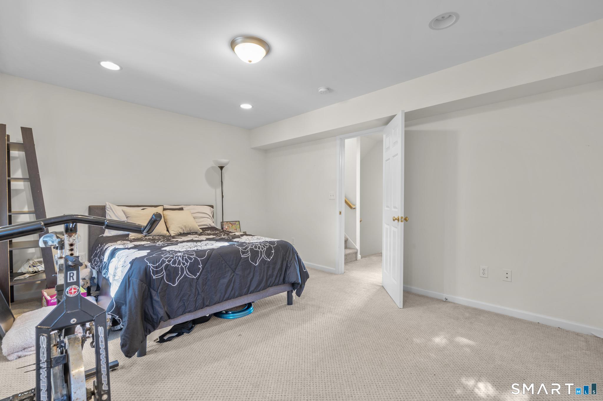 750 Quinnipiac Avenue APT 7