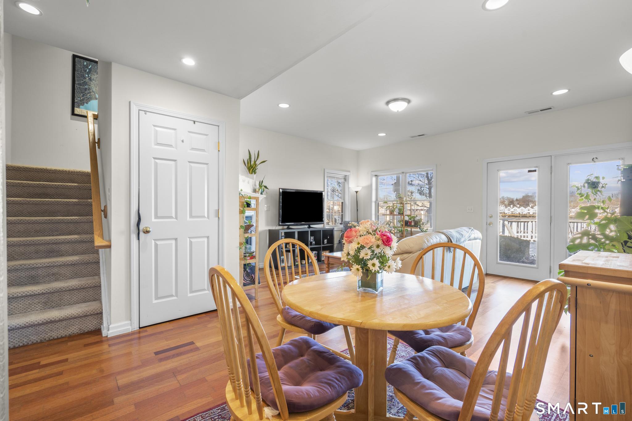 750 Quinnipiac Avenue APT 7