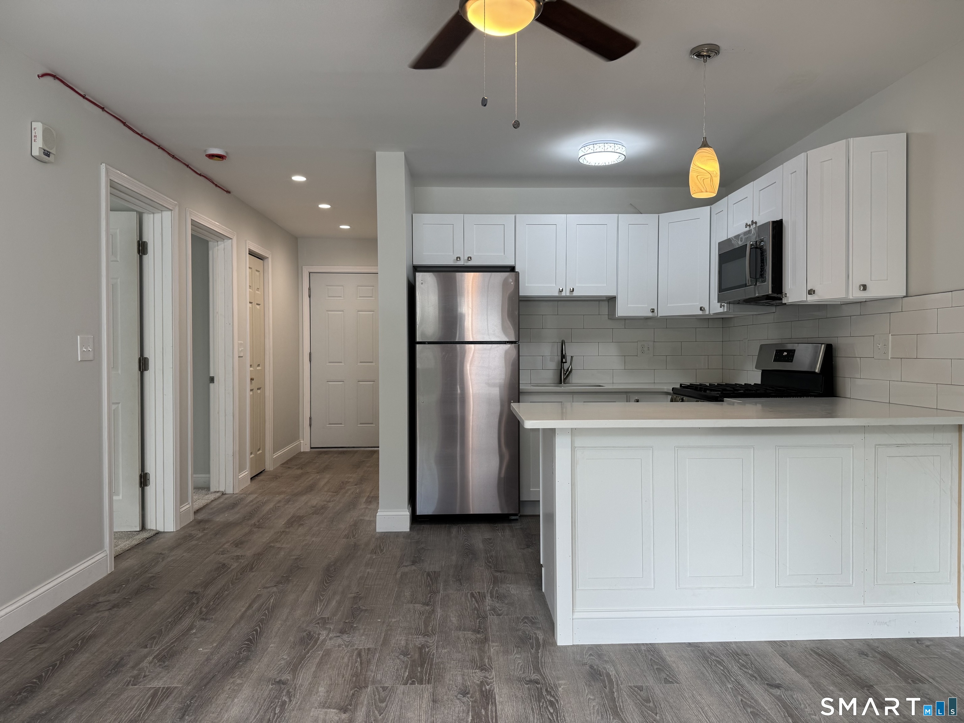 1085-8 Whalley Avenue 8