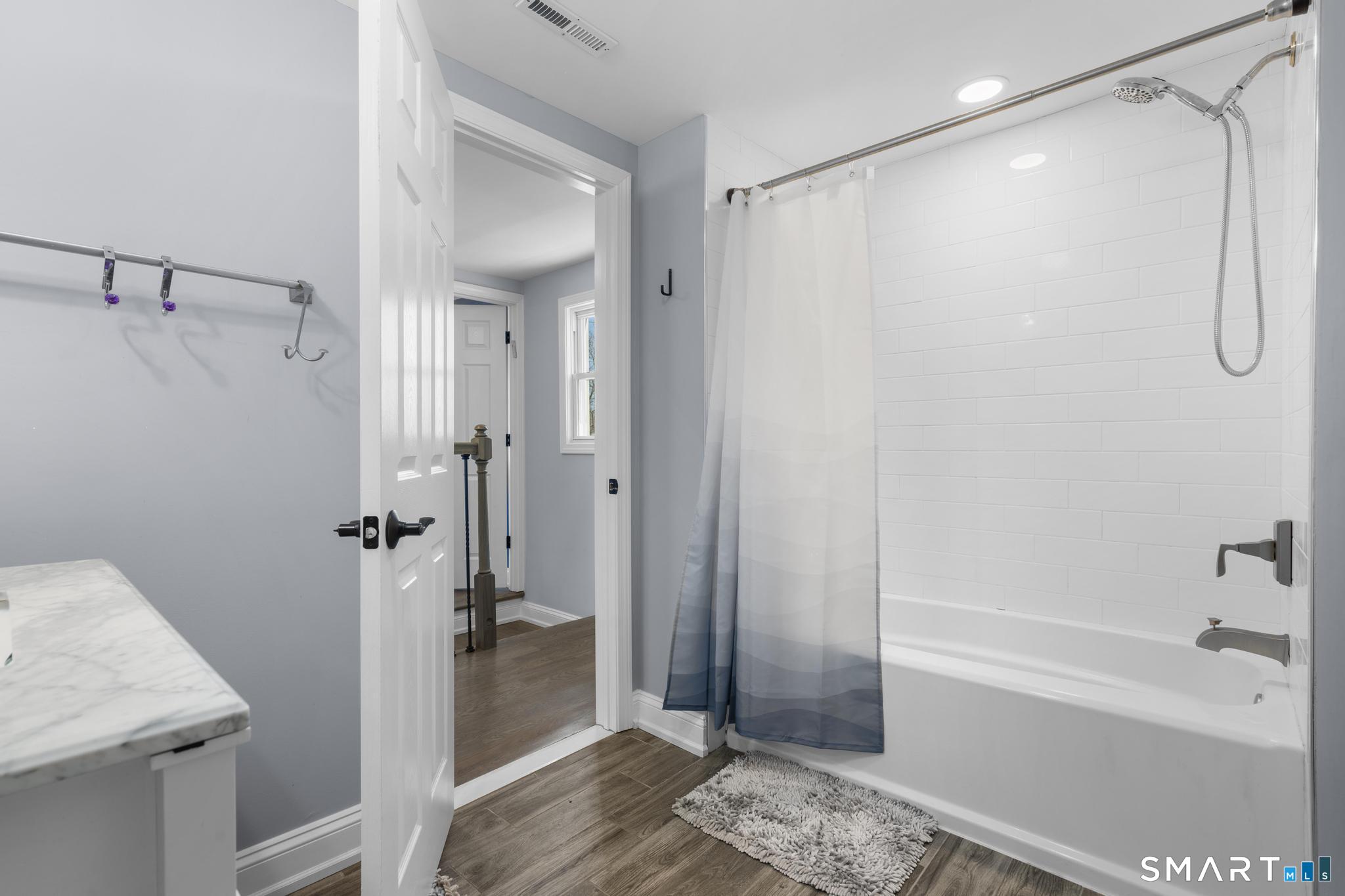 21 Susquehanna Avenue