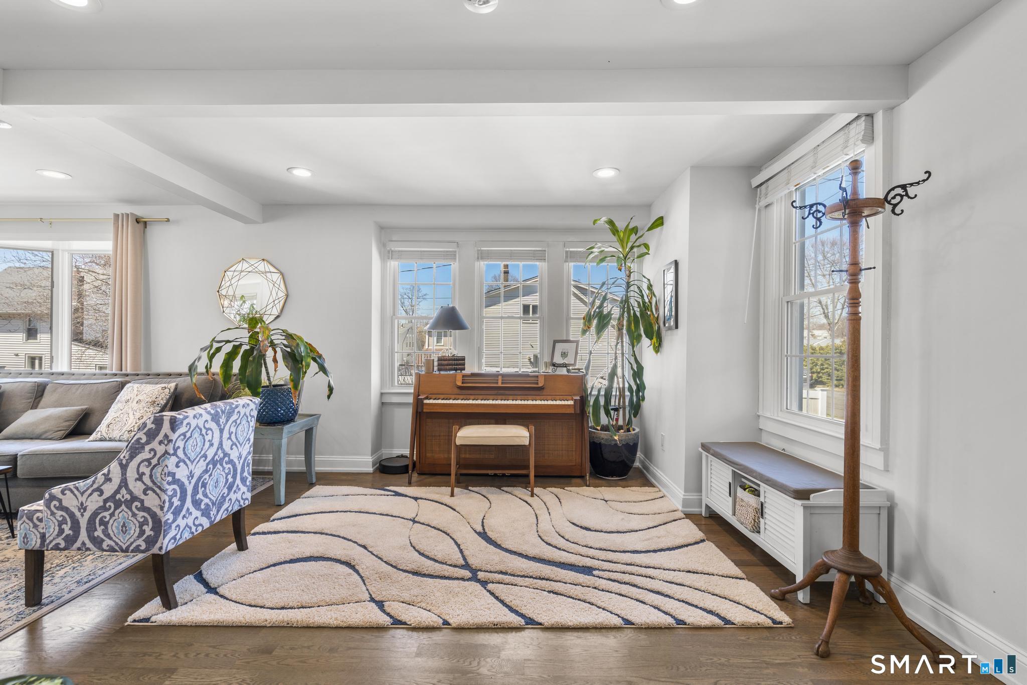 21 Susquehanna Avenue