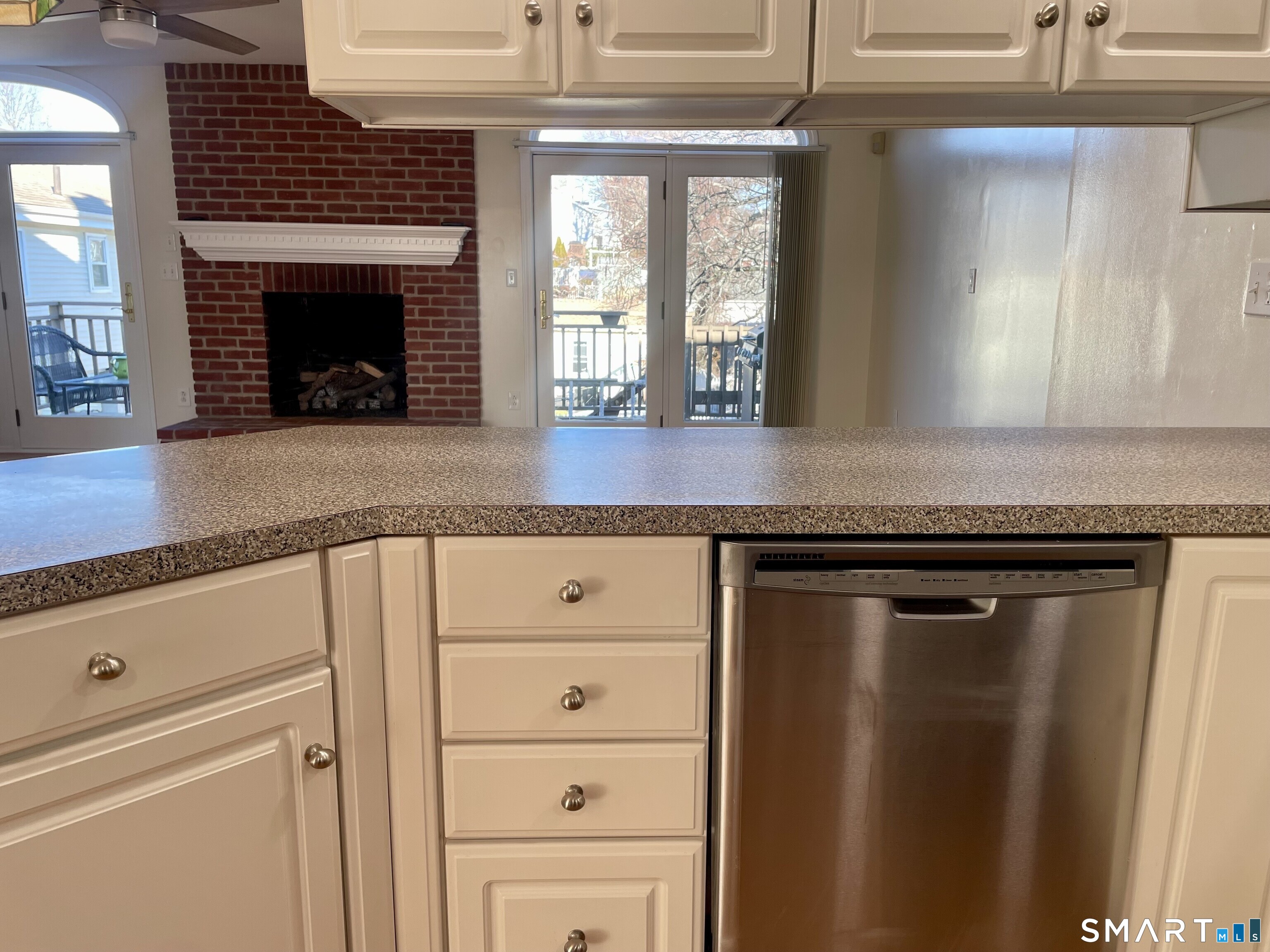 283 Cosey Beach Avenue