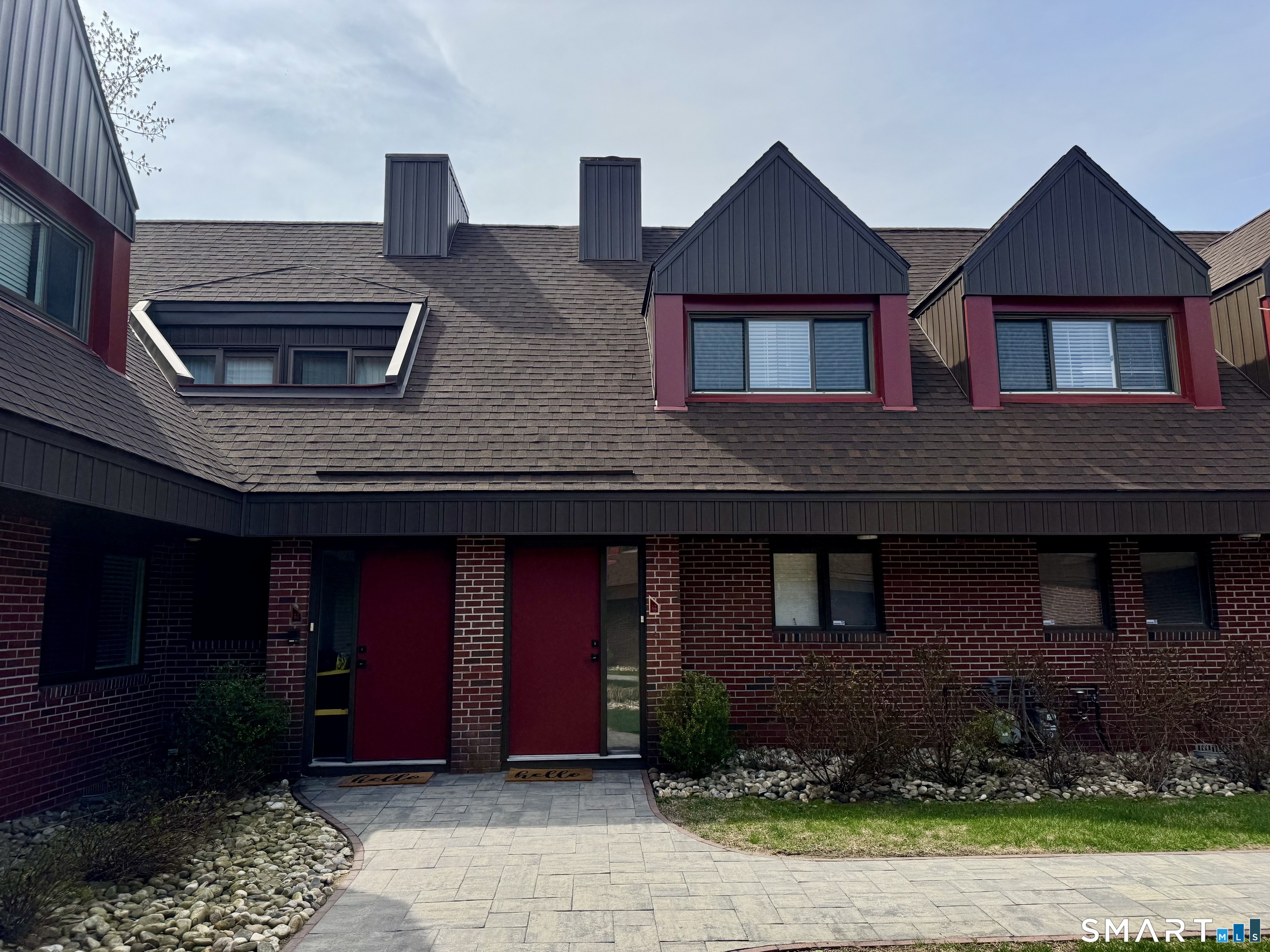 112 Montoya Drive 112