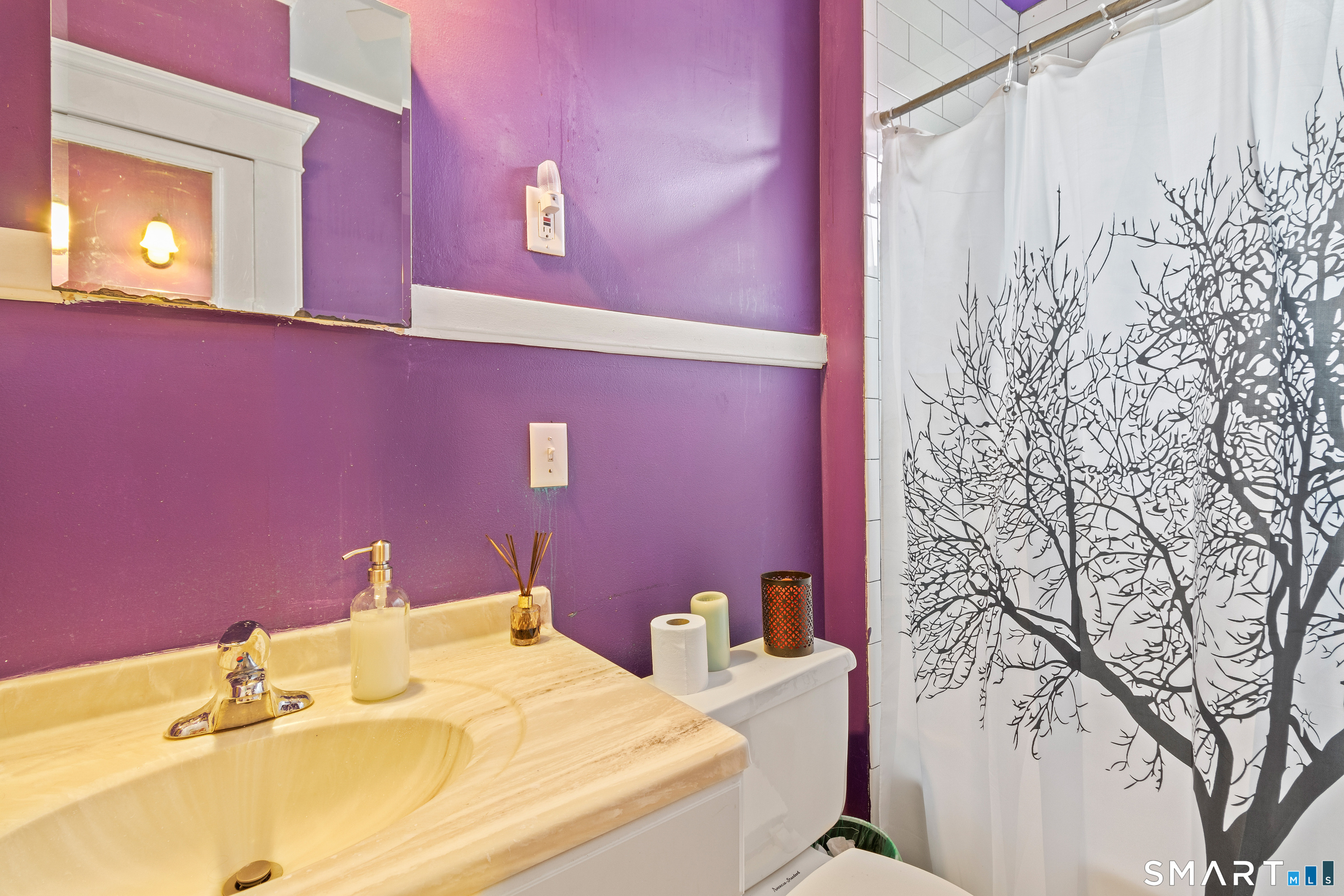 253 West Elm Street 2