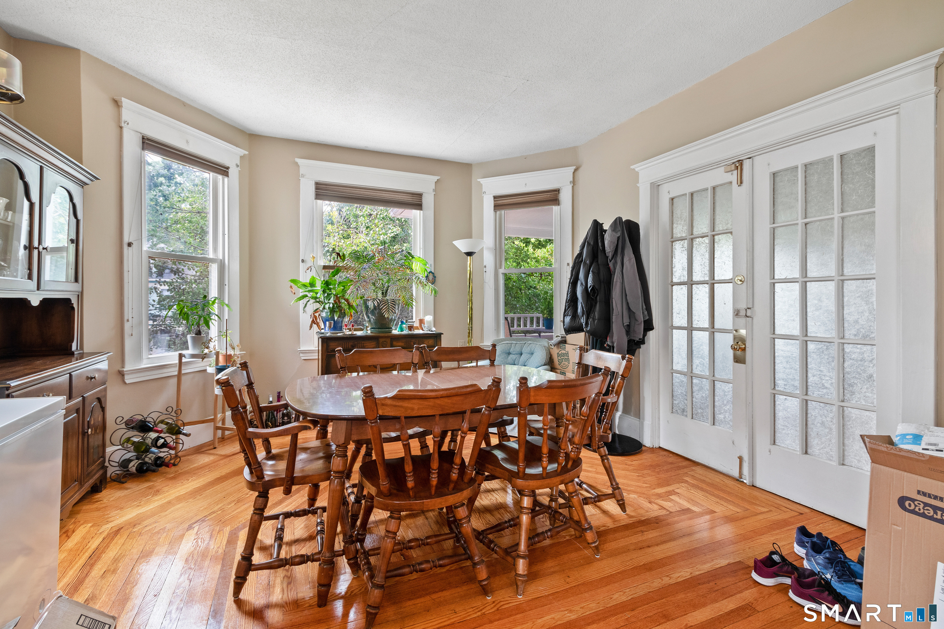 253 West Elm Street 2