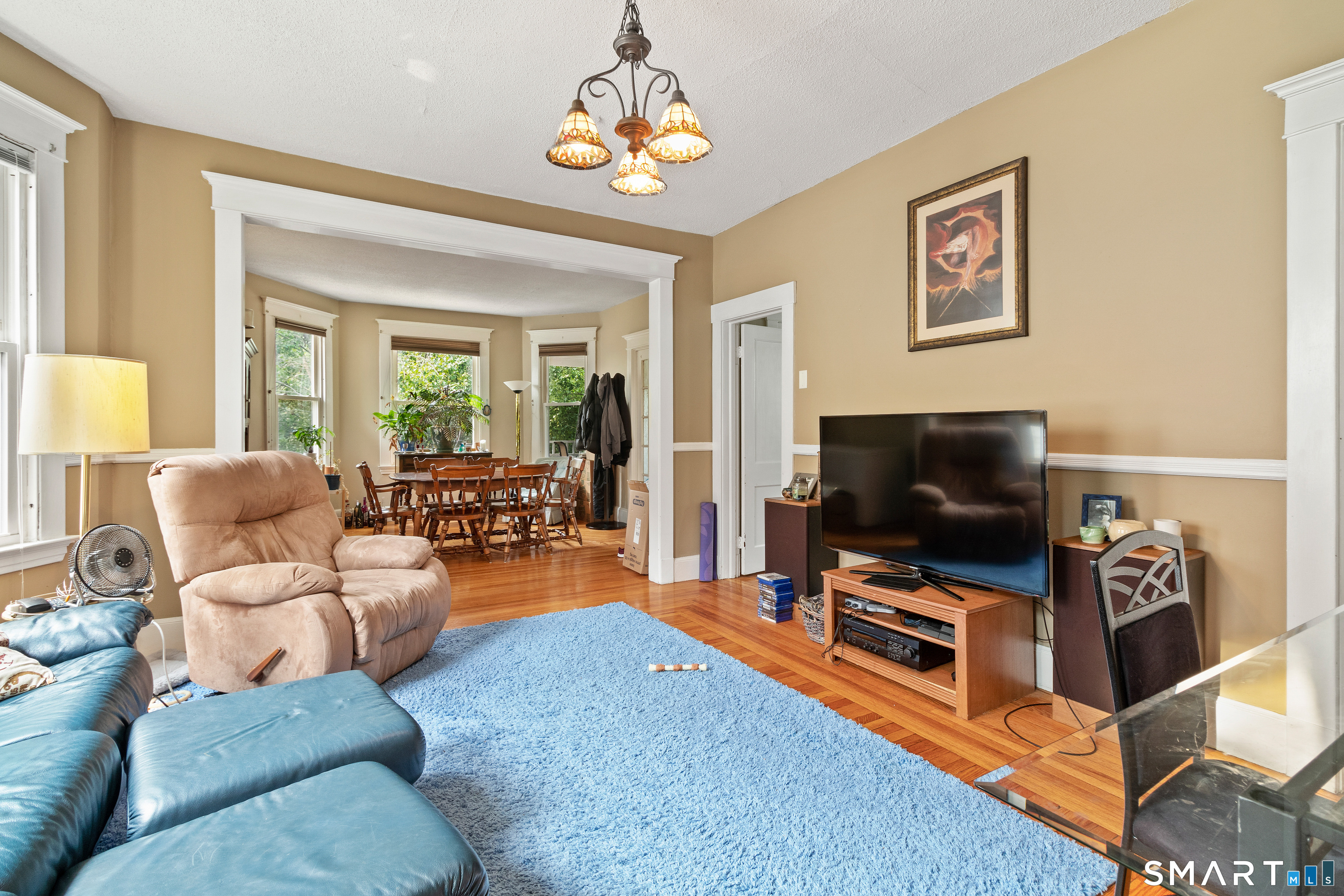 253 West Elm Street 2