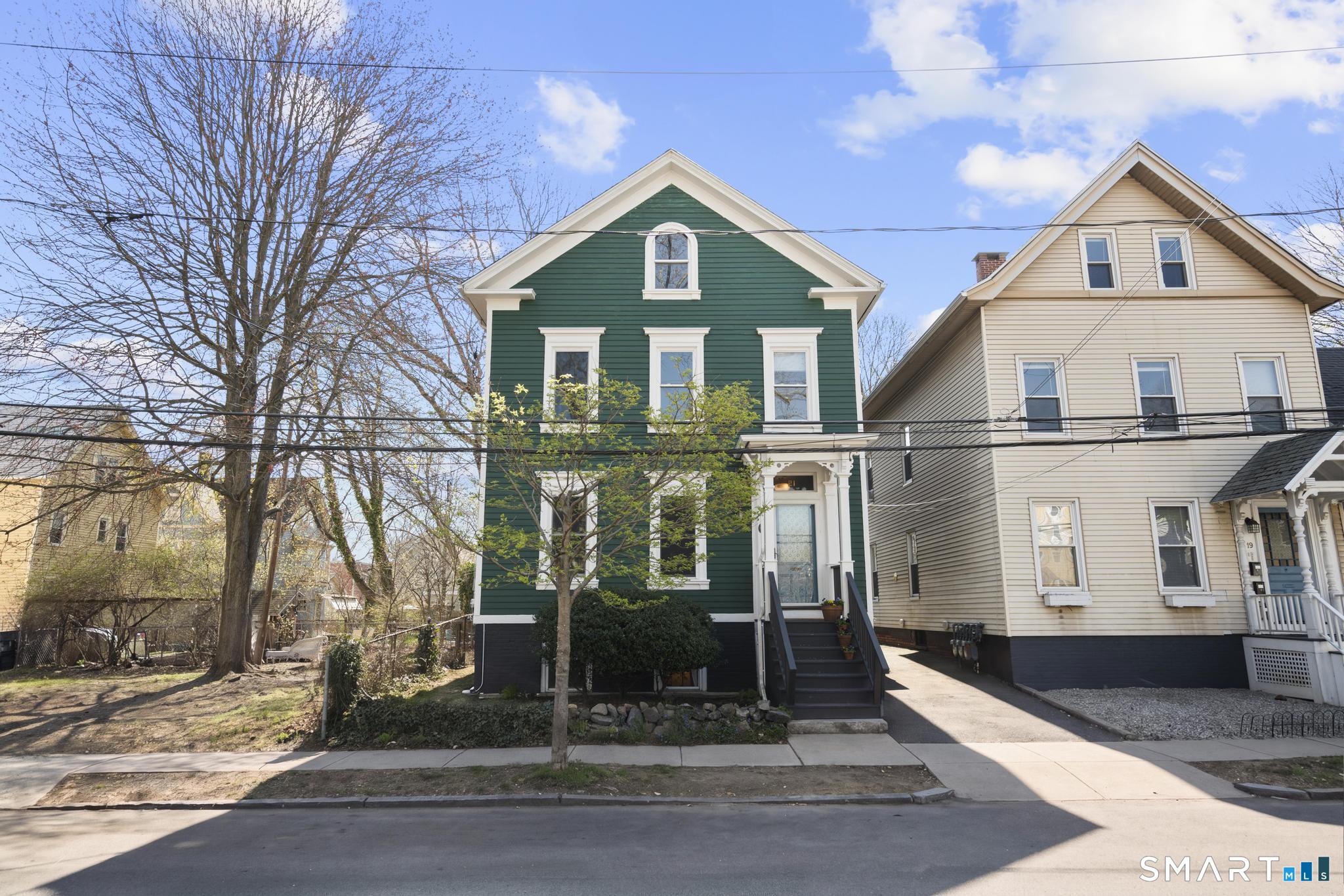 21 Anderson Street