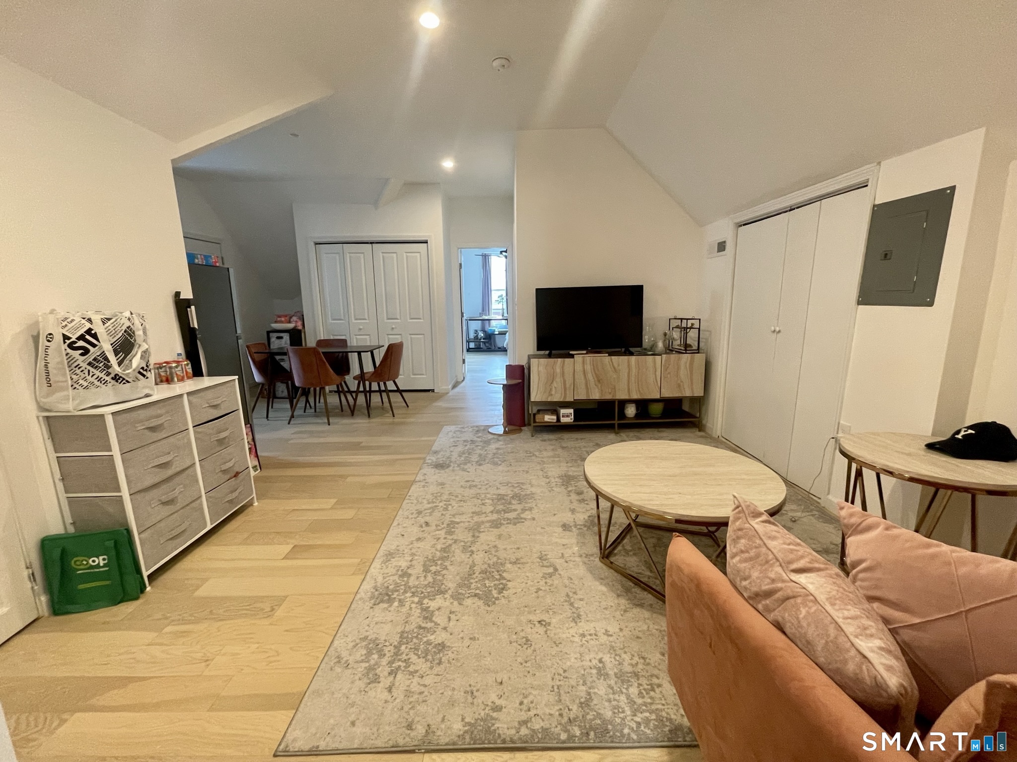 84 Lawrence Street 3