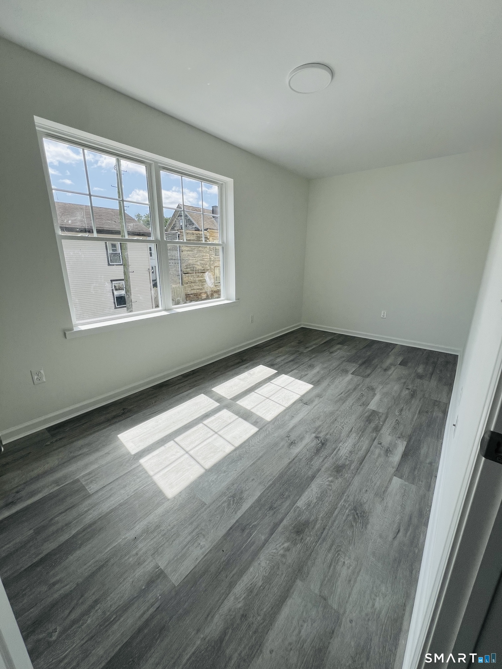 27 Pearl Street 4