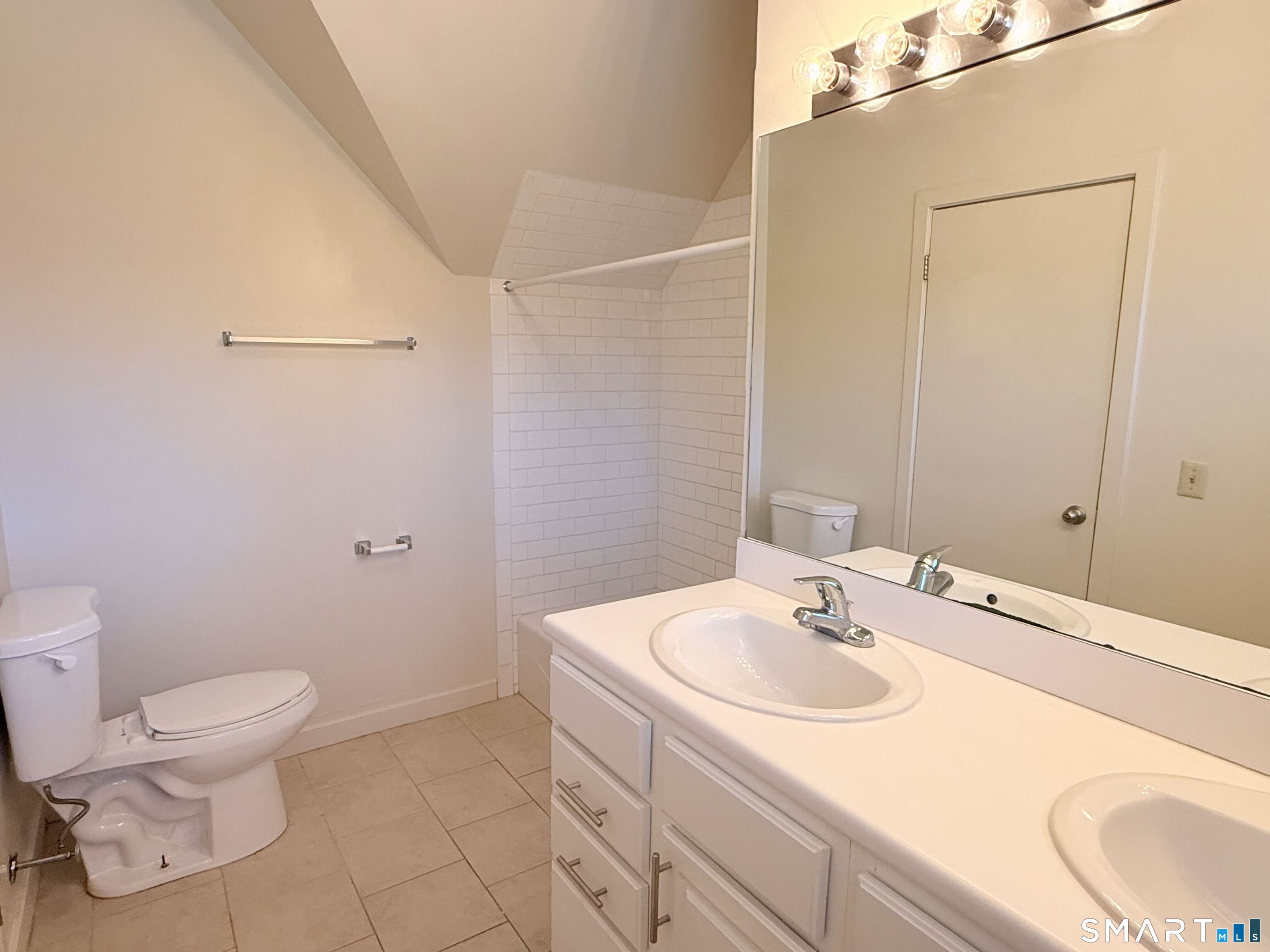 106 Montoya Drive 106
