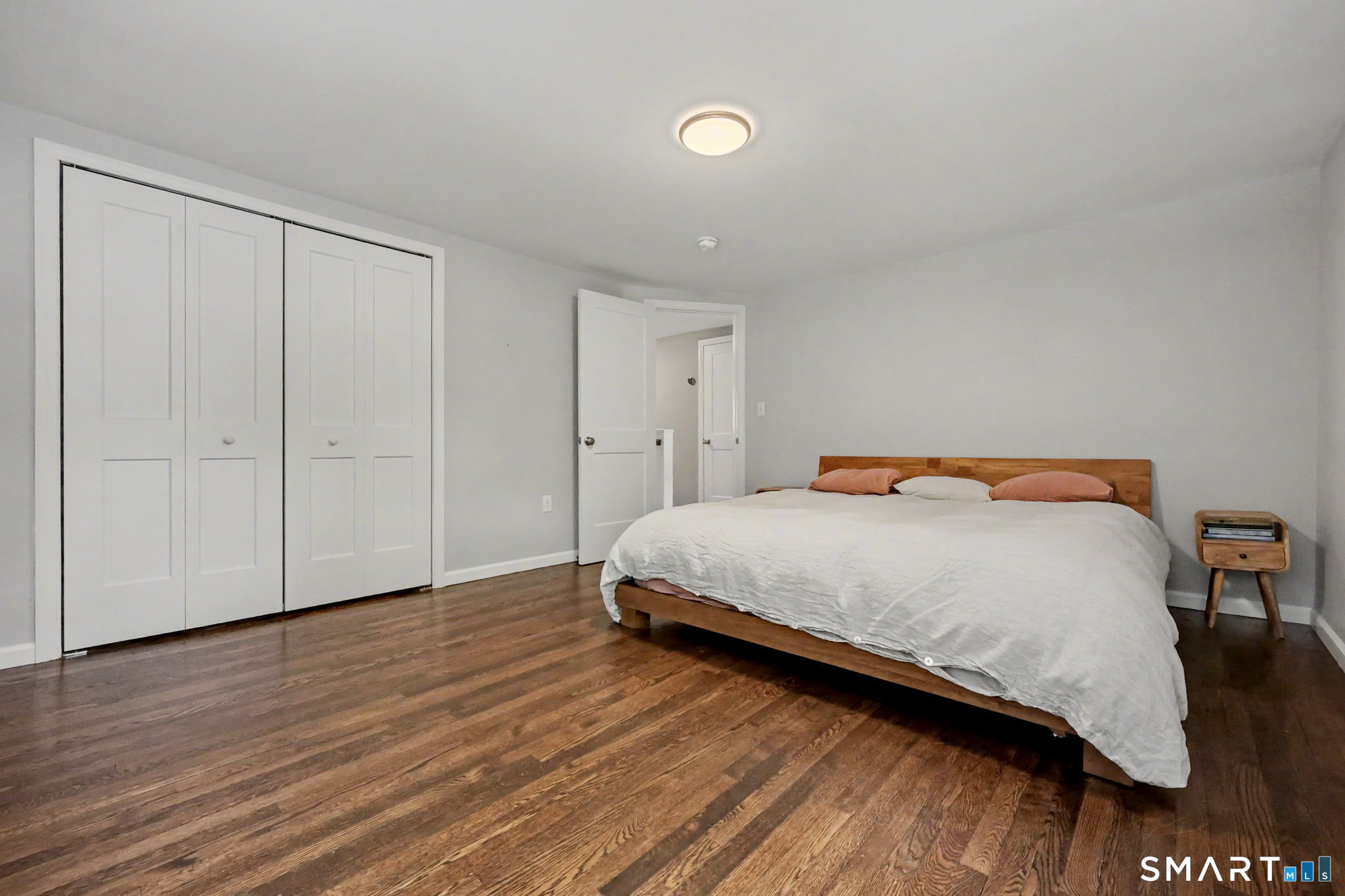 110 Lakeview Terrace