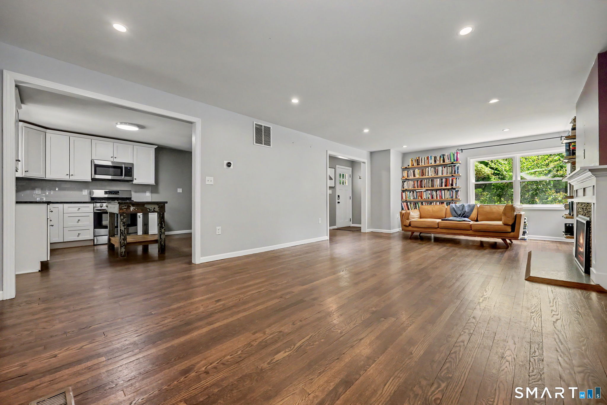 110 Lakeview Terrace