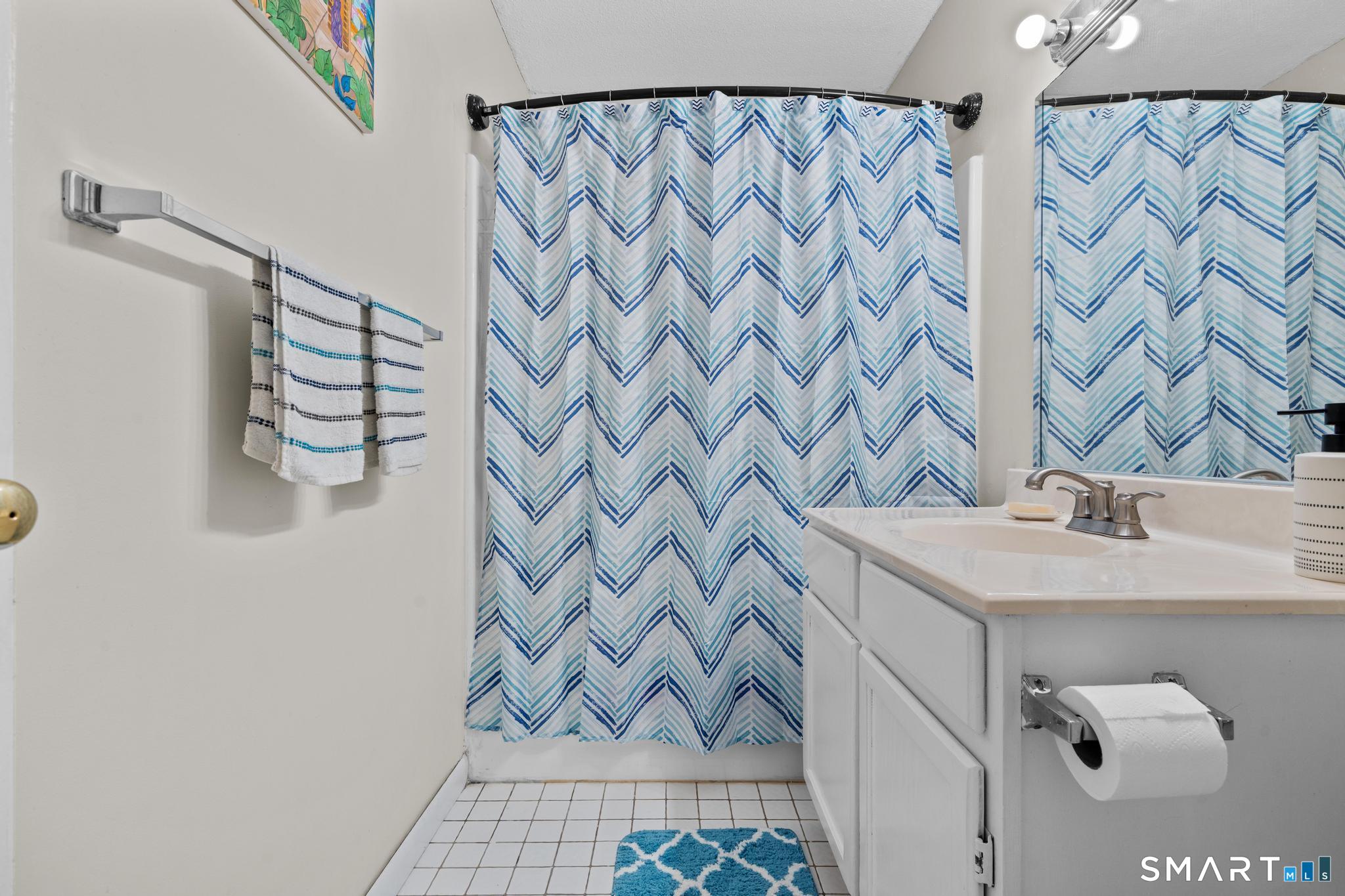 229 Branford Road 526