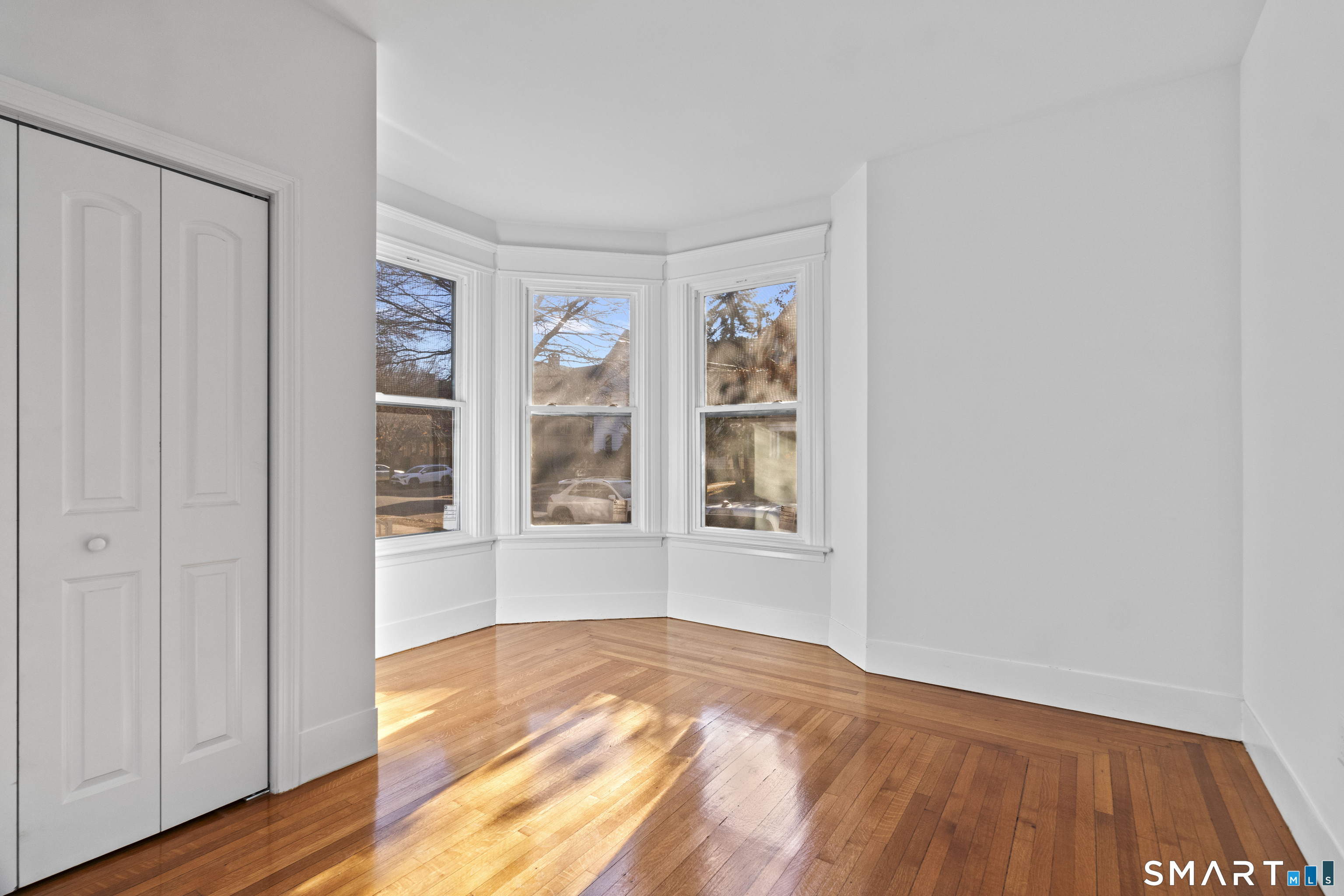 875 Elm Street