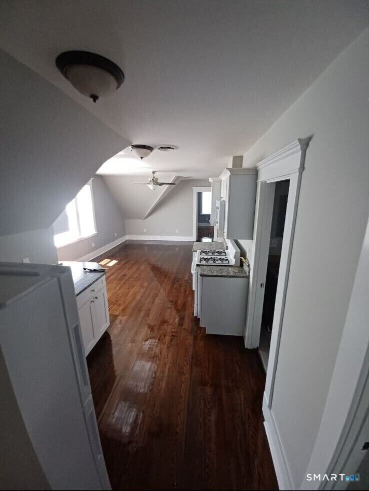 135 Pendleton Street 3