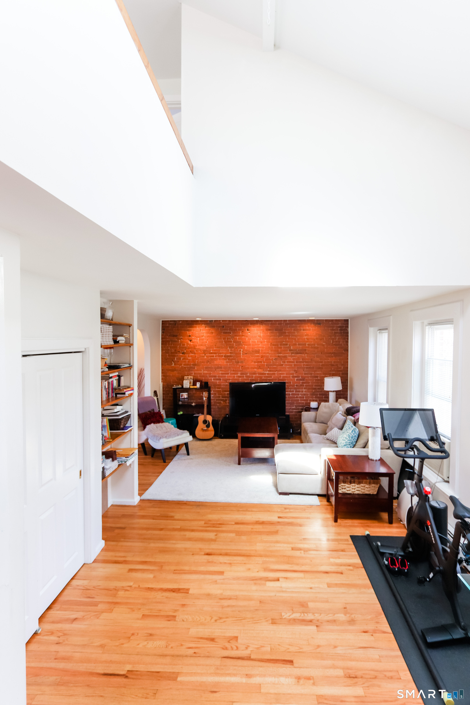 182 Chestnut Street 2