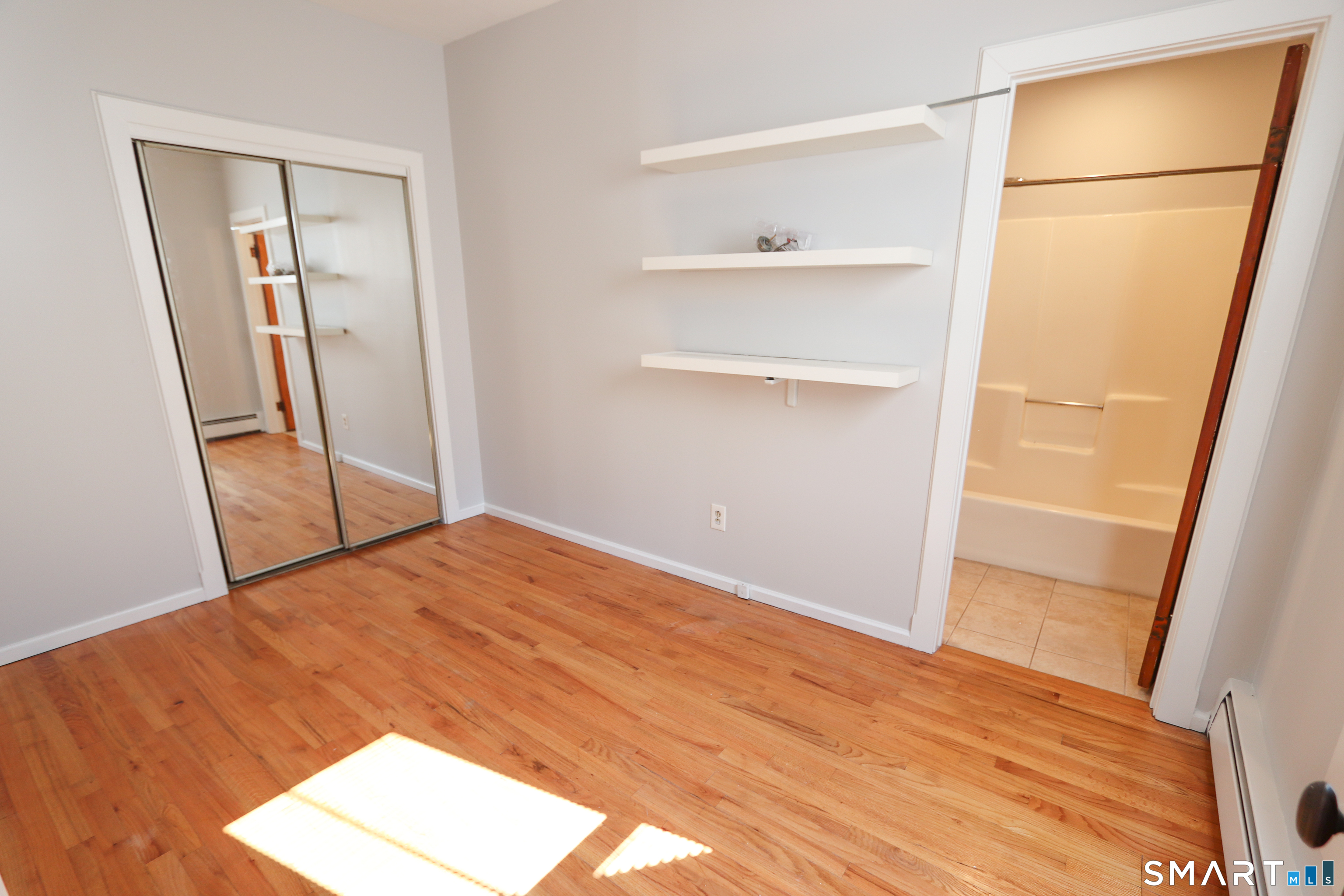 182 Chestnut Street 1