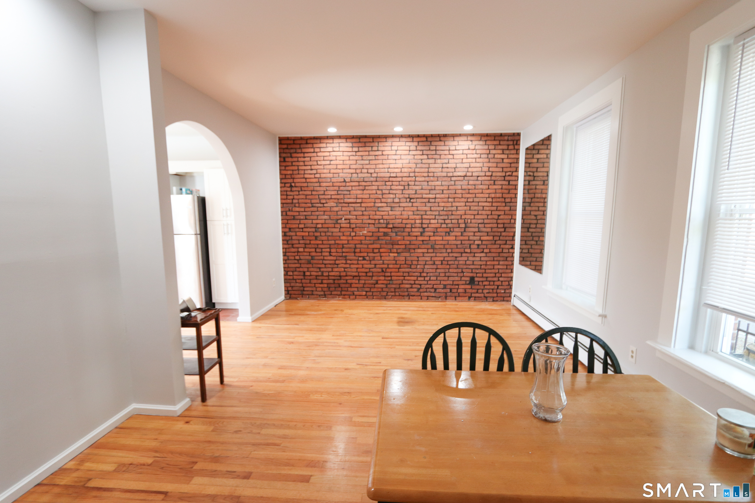 182 Chestnut Street 1