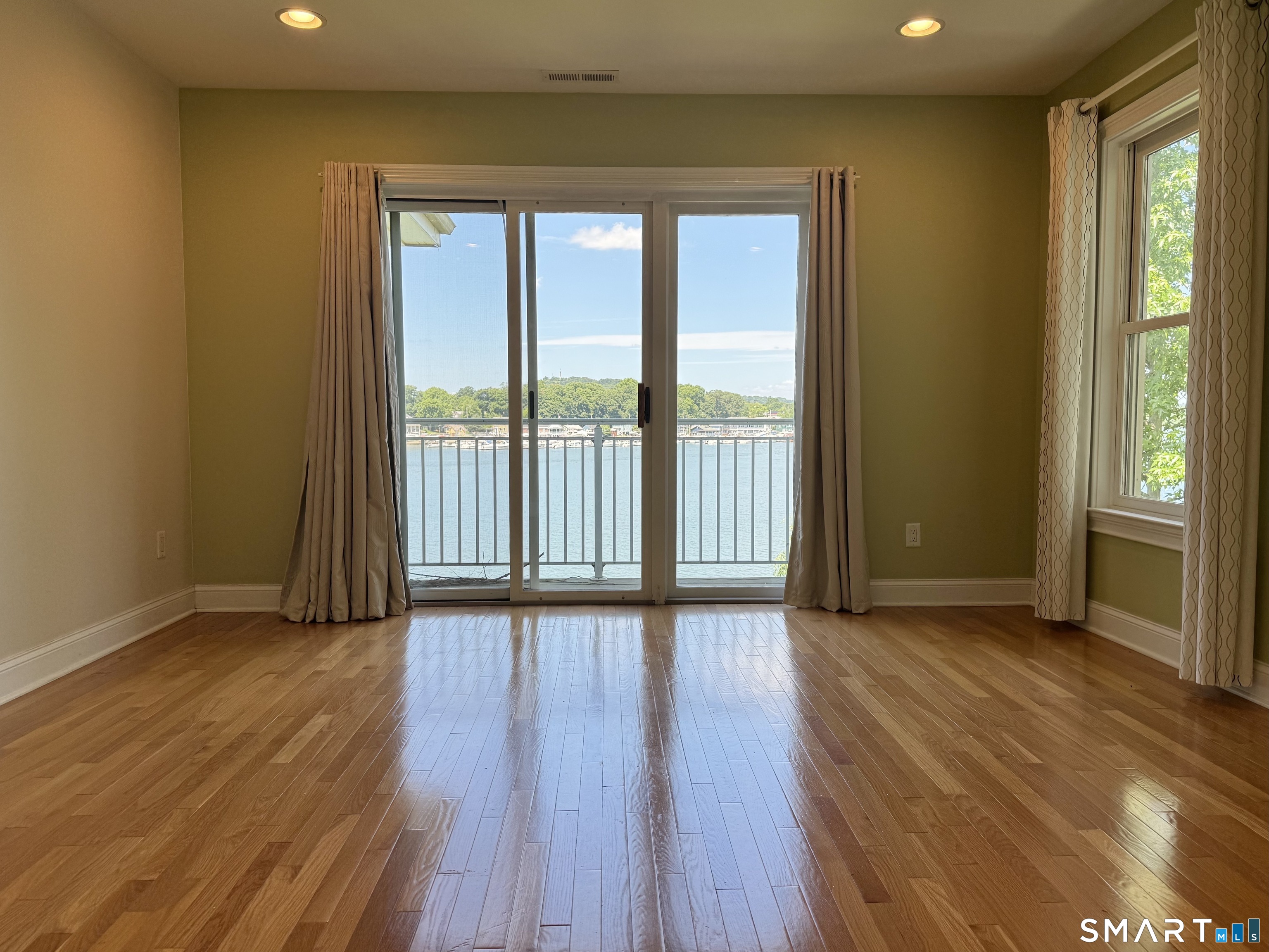 776 Quinnipiac Avenue Unit: 3