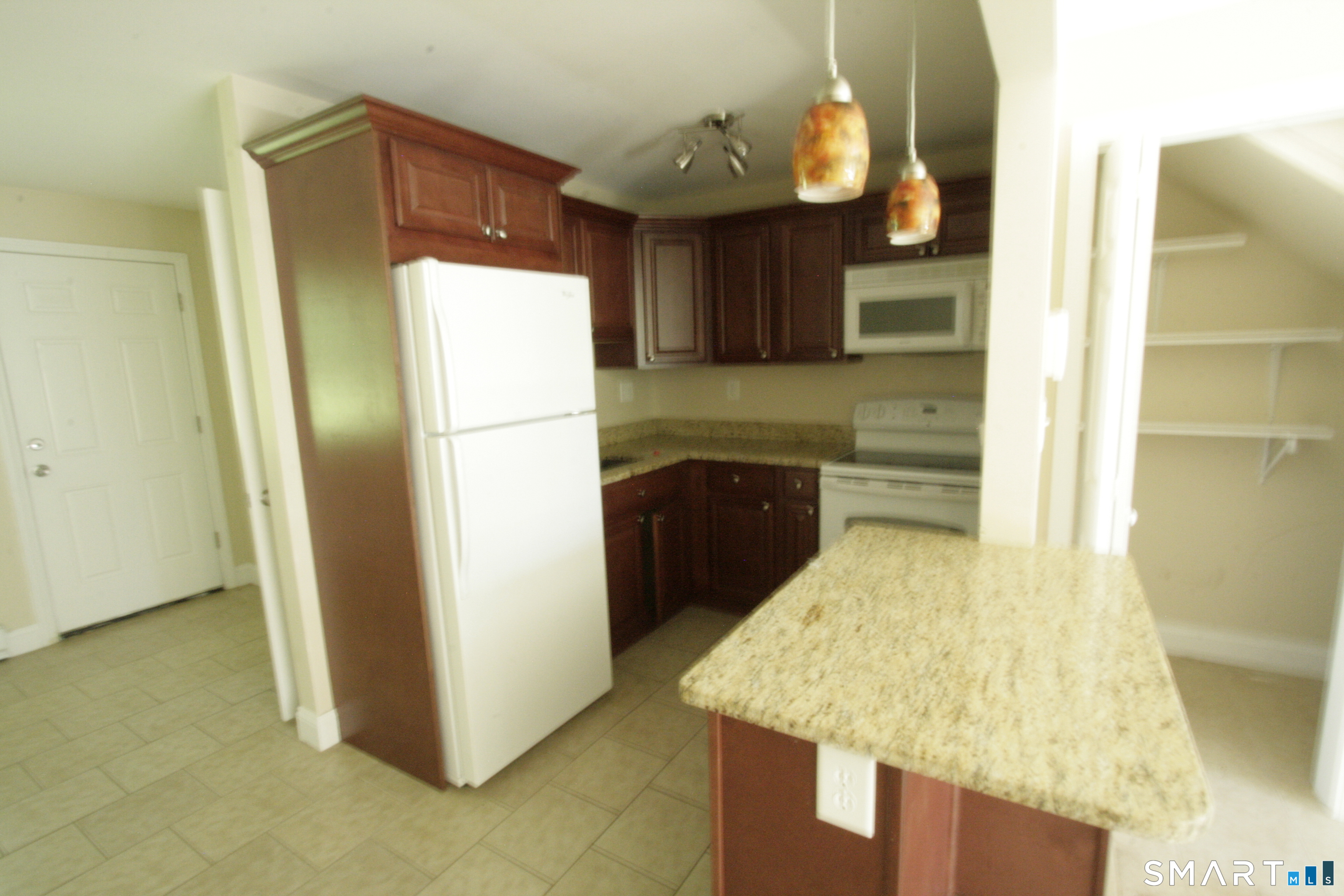 95 East Grand Avenue Unit: 6