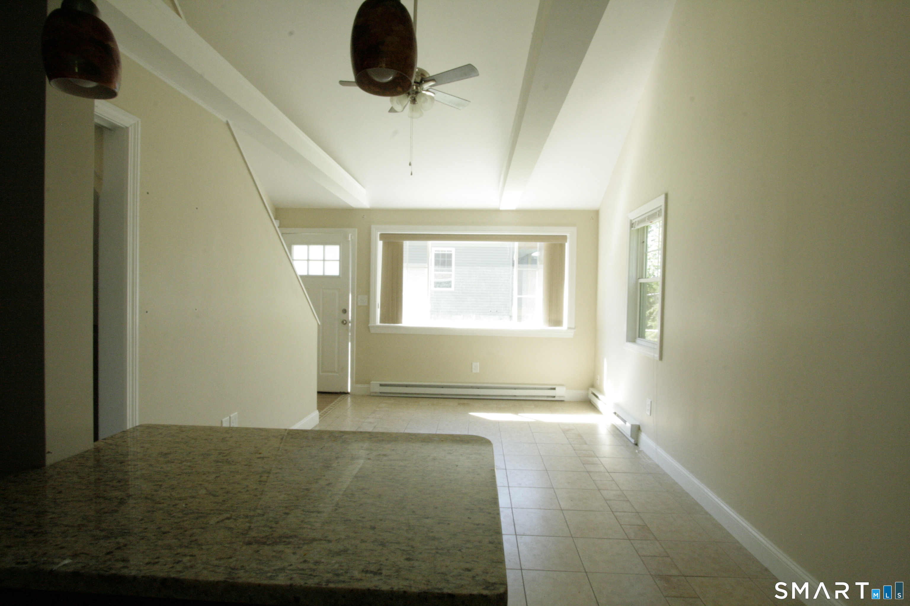 95 East Grand Avenue Unit: 6