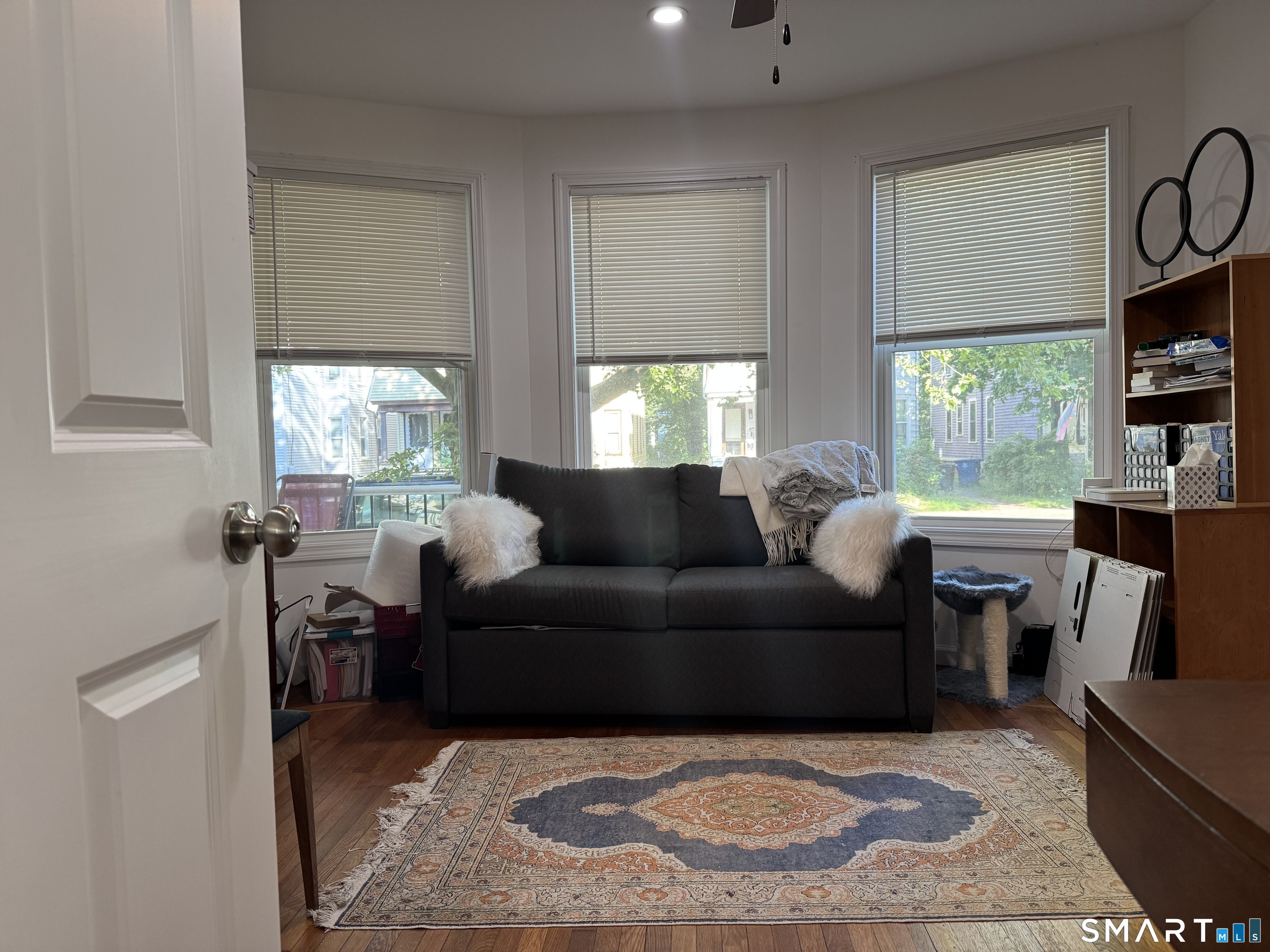 140 Foster Street Unit: 1