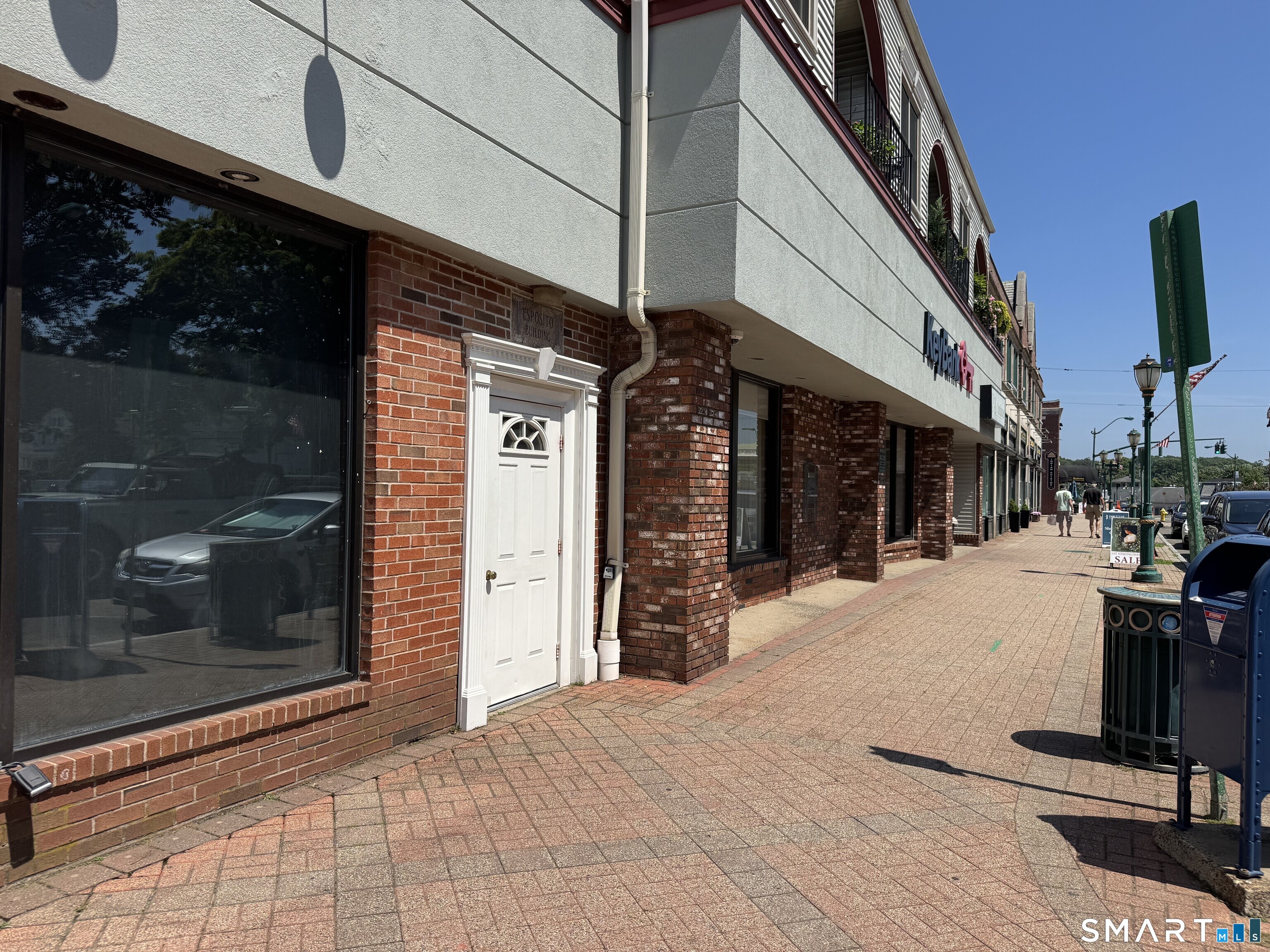 1022 Main Street Unit: 4